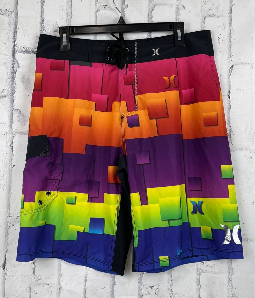 Hurley phantom board shorts size 32