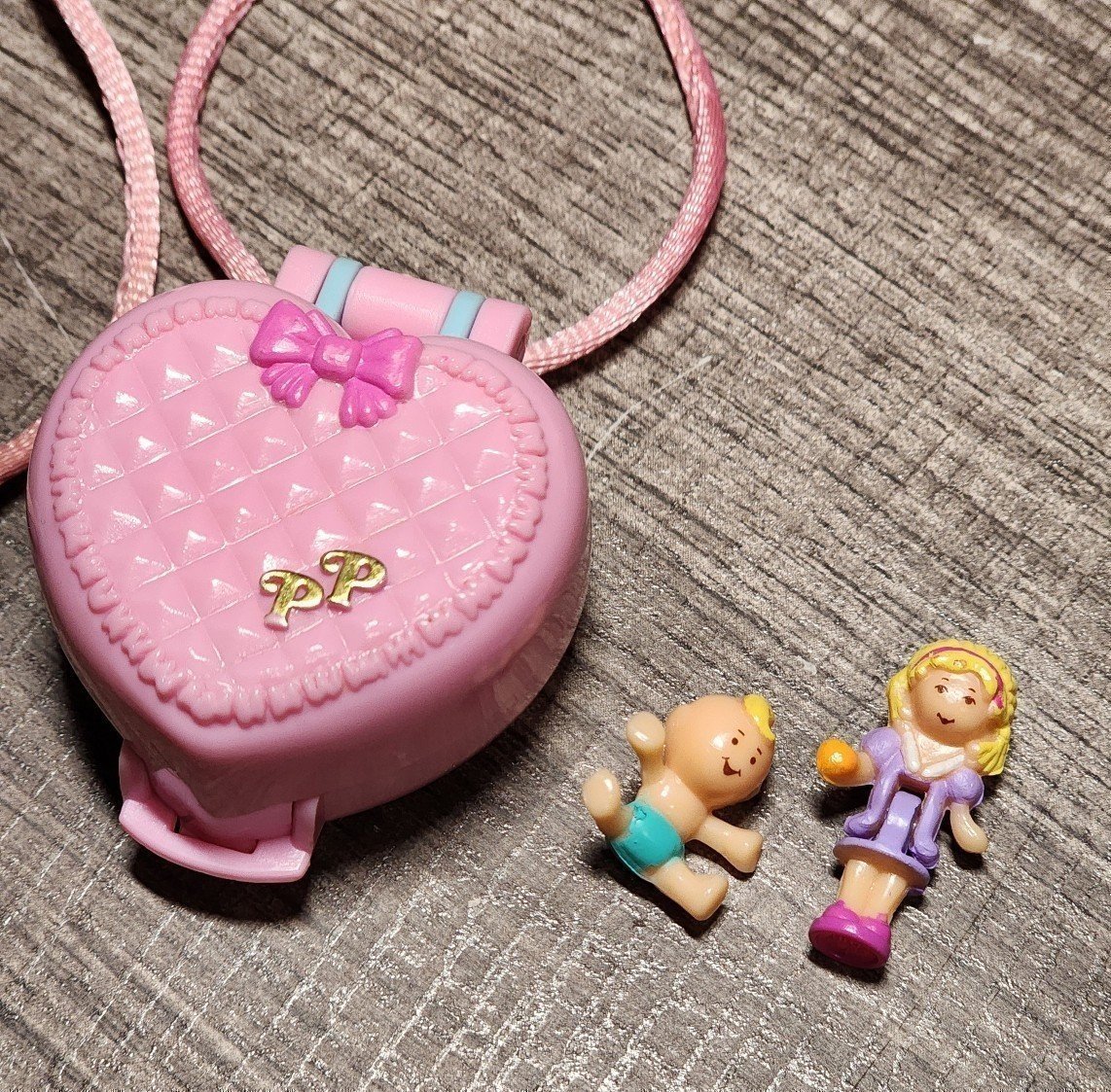 1993 Polly Pocket Polly's Bathtime Baby & Ducky Locket