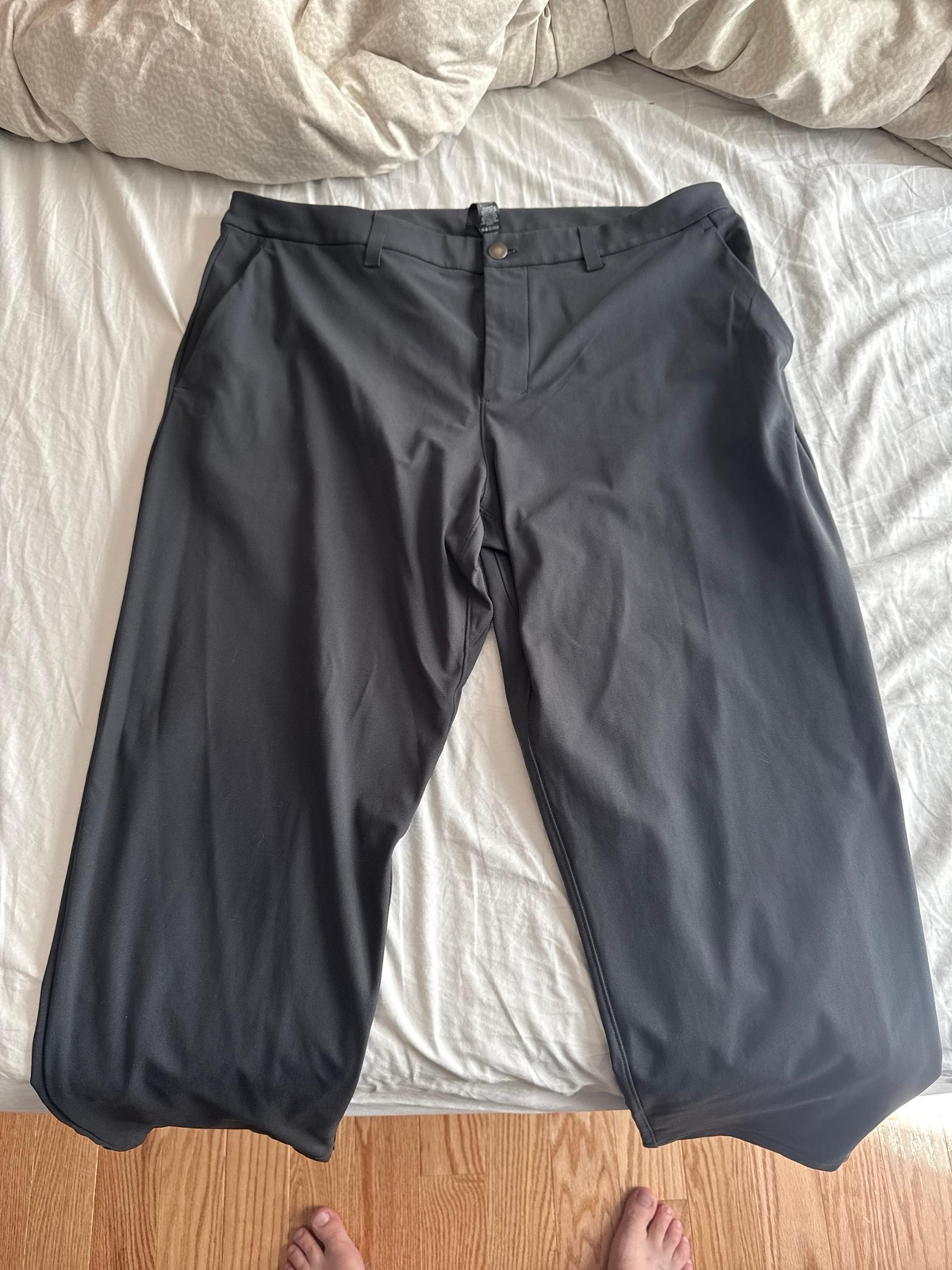 Men’s grey Lululemon Pants size 36 30