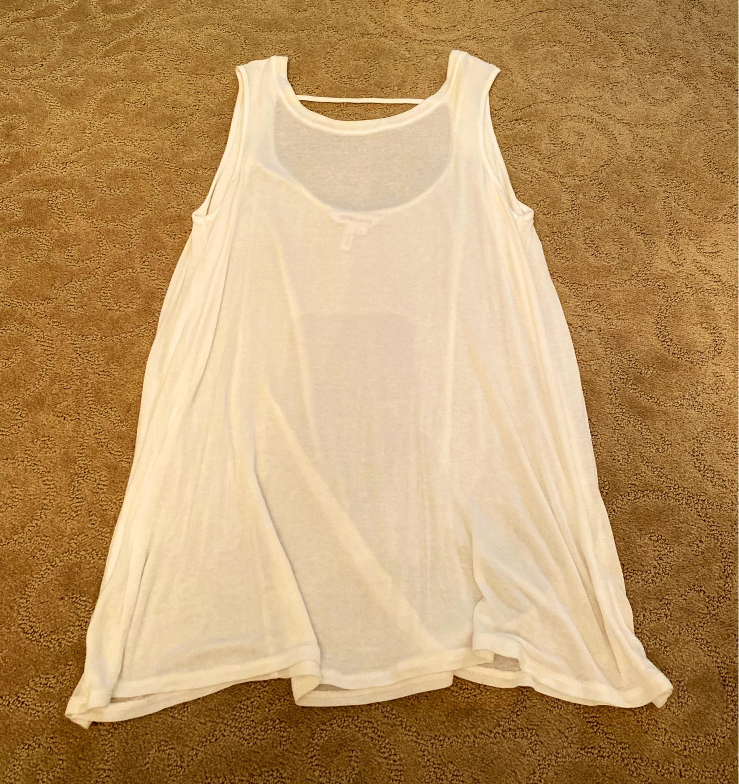 White Tank Top - BCBGeneration