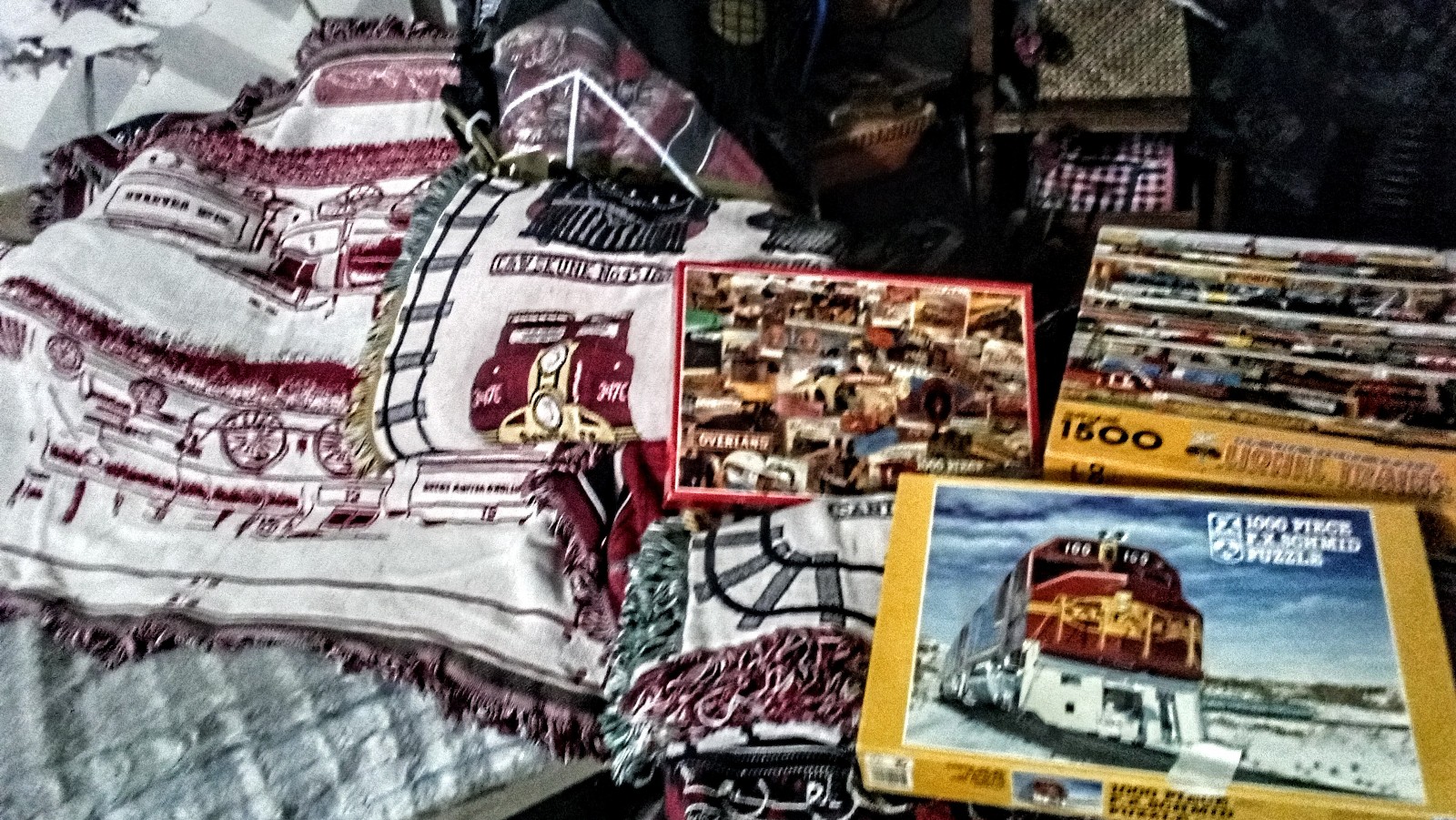 Train/Locomot Lot Puzzles +CottonTapestry Blankets Bob Timberlake /PeggyJoAckley