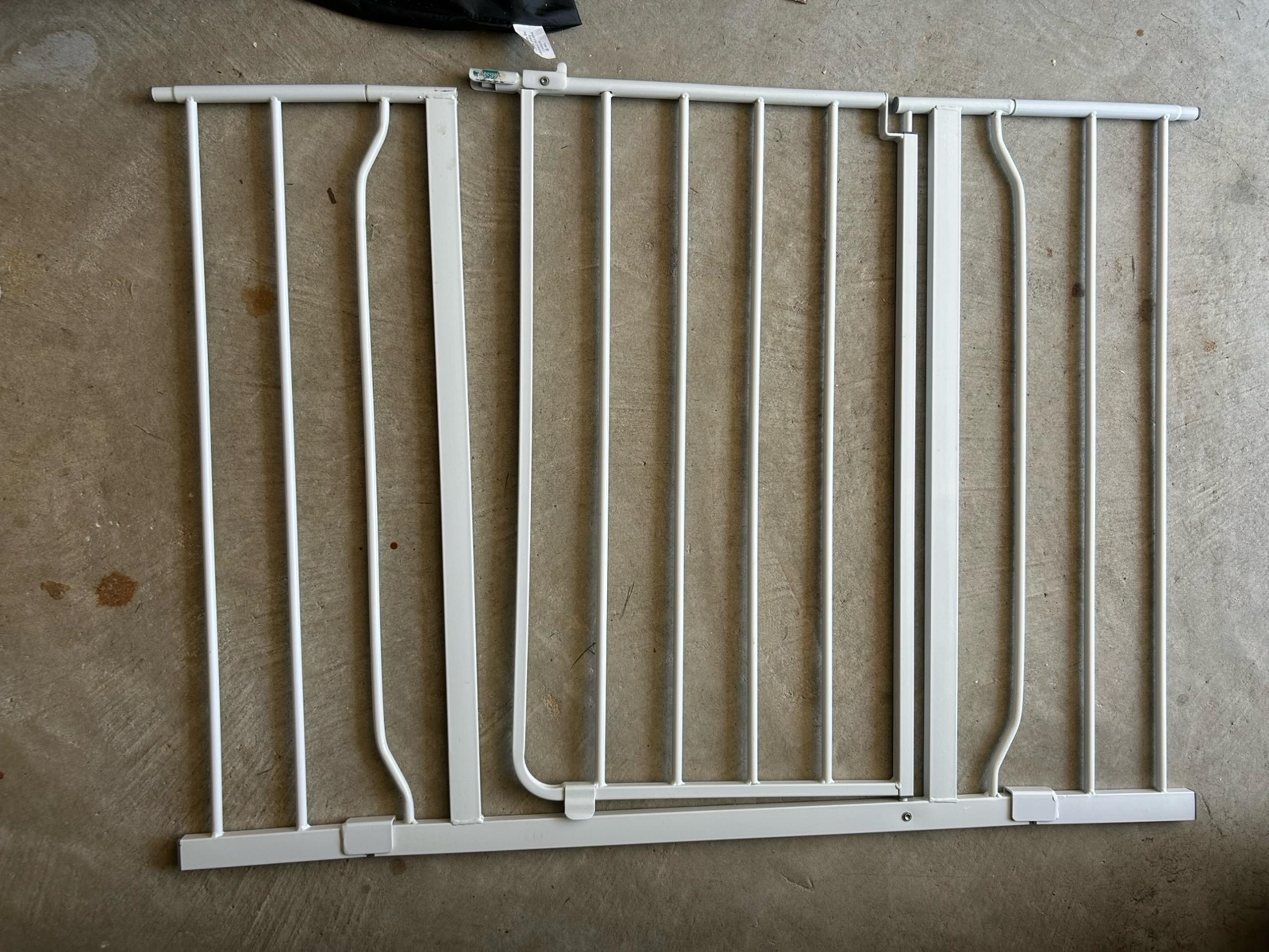 Regalo Easy Open 50” Gate