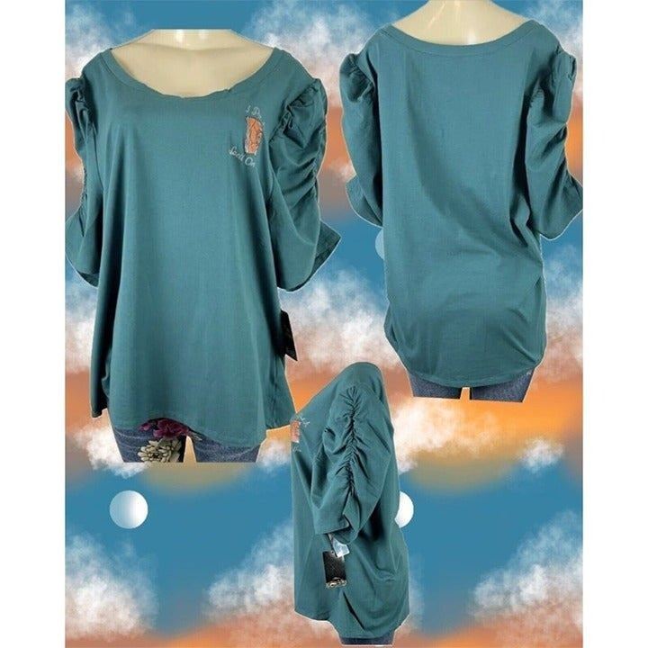 Disney Plus 5 Teal Hocus Pocus Put A Spell on You Graphic Ruched Half Sleeve Top