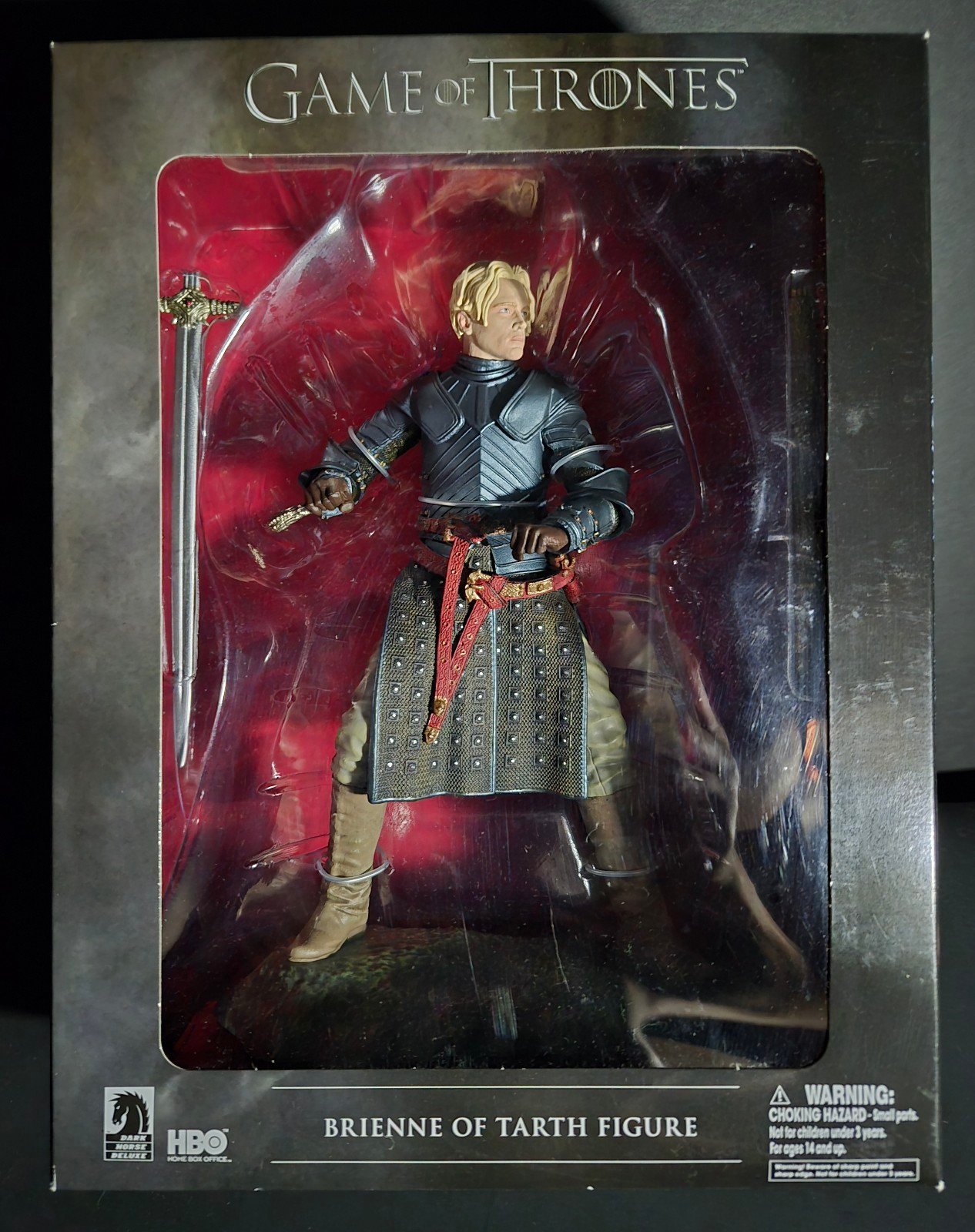 Dark Horse Deluxe Game of Thrones Brienne of Tarth mib