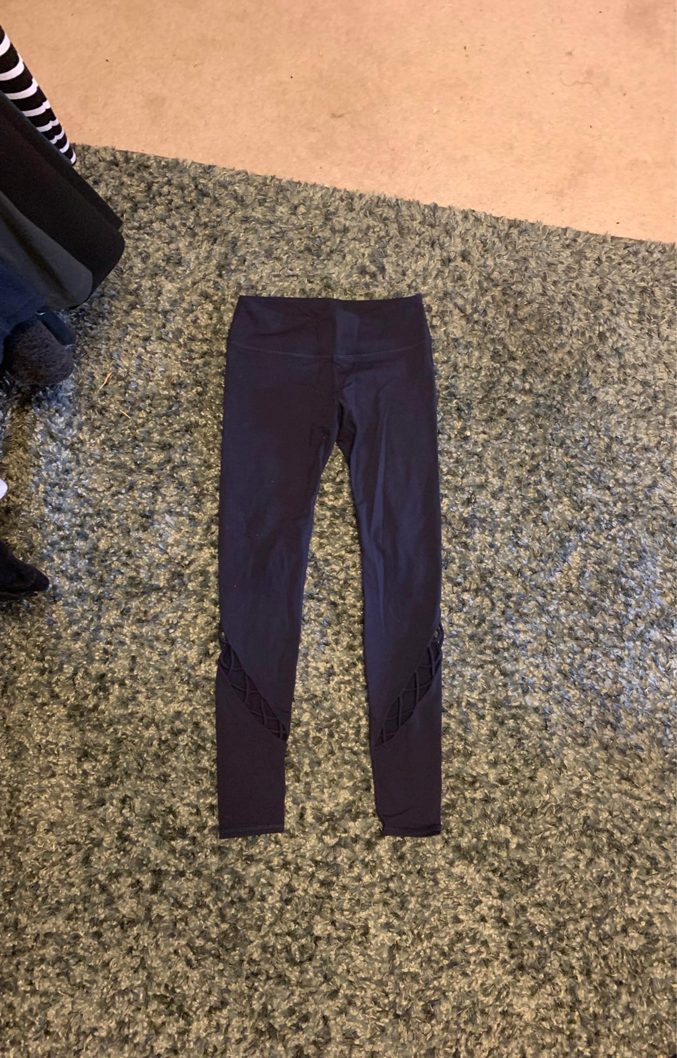 Alo yoga leggings