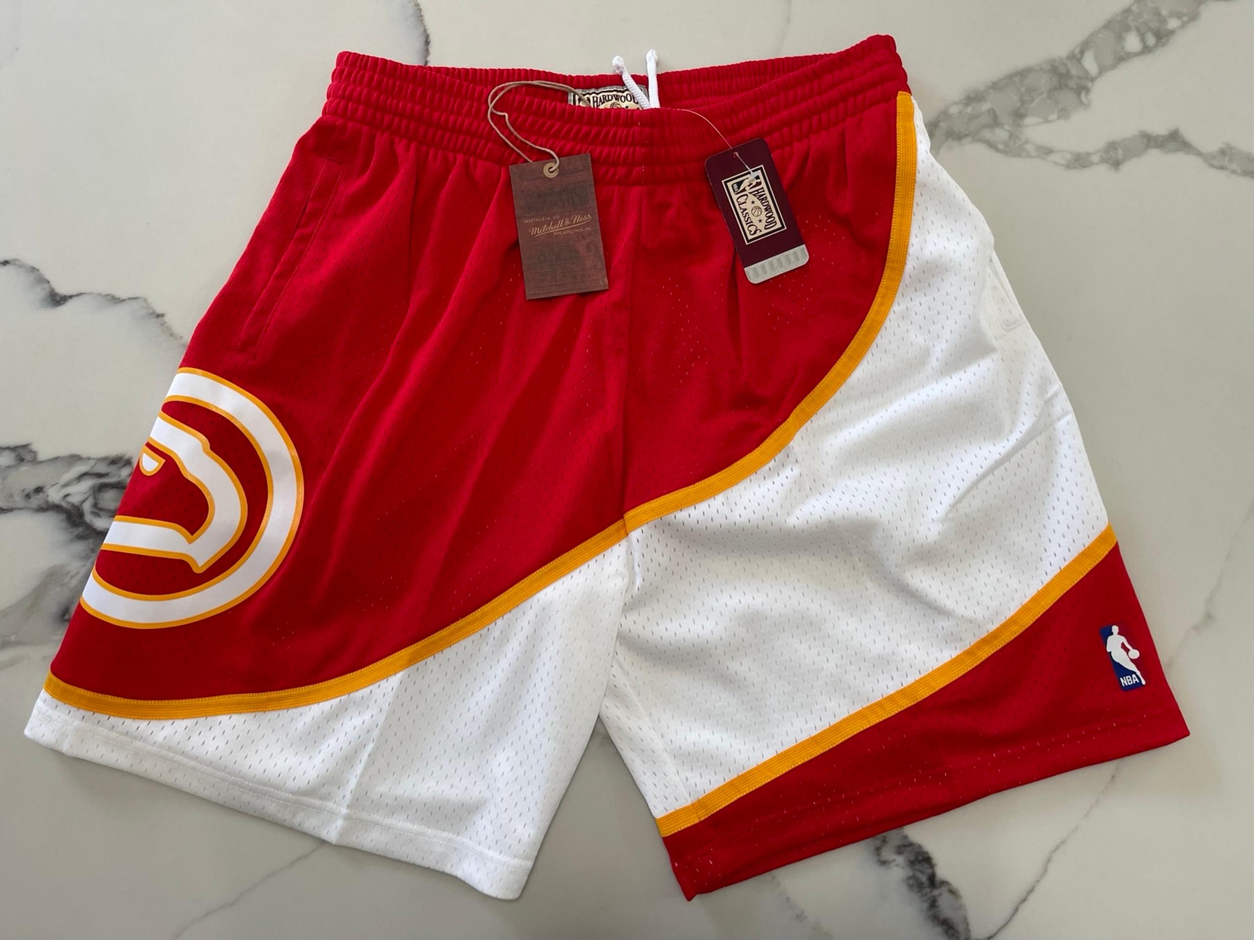 Mitchell & Ness ‘86 Atlanta Hawks Swingman Shorts Men’s Size XL NWT