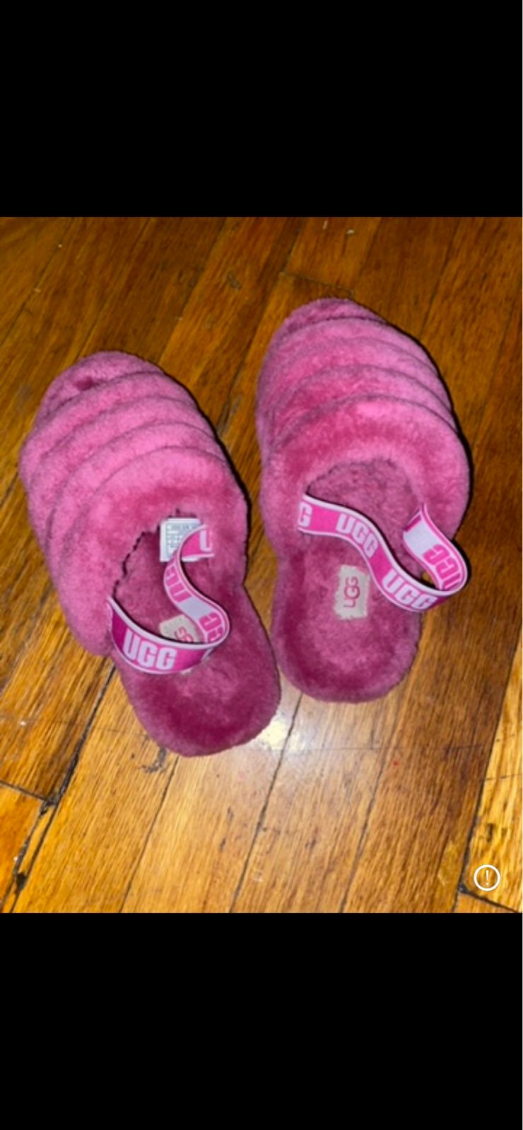 UGG Australia FLUFF Slippers
