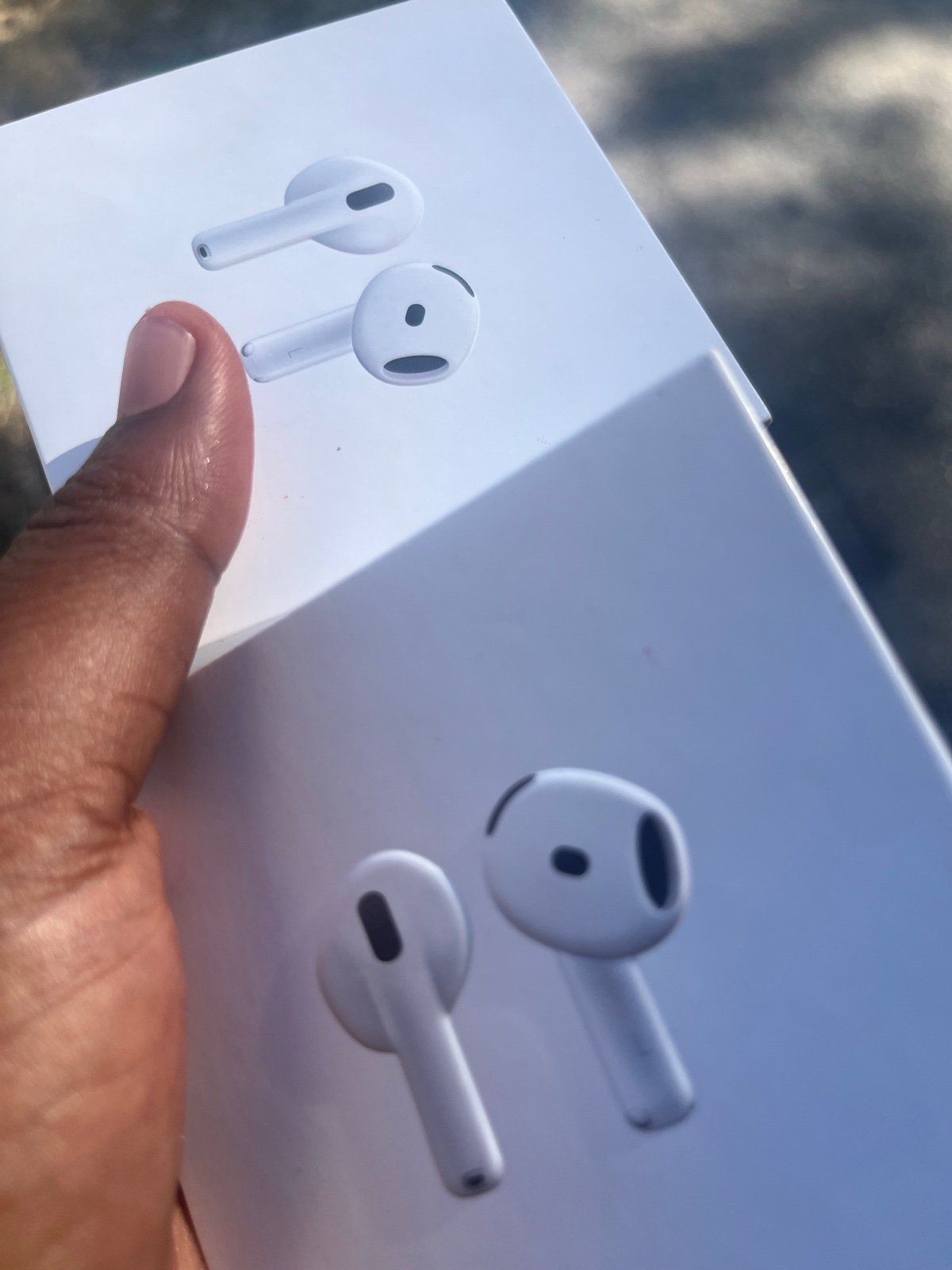AirPods 4