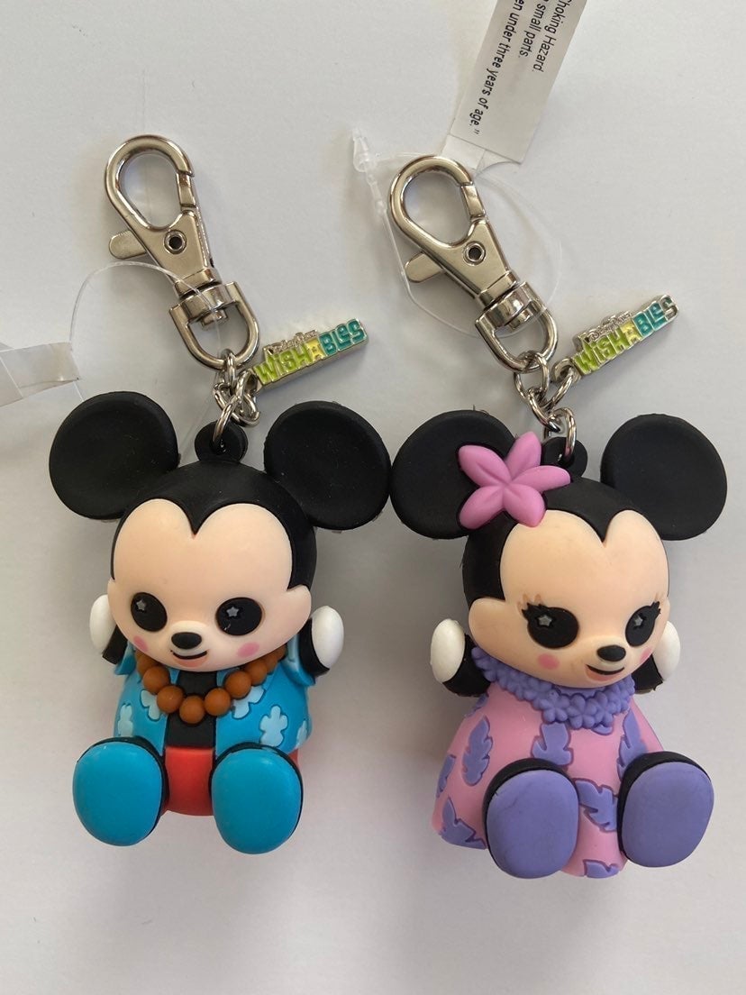Disney Aulani Exclusive Mickey & Minnie Wishables Keychains