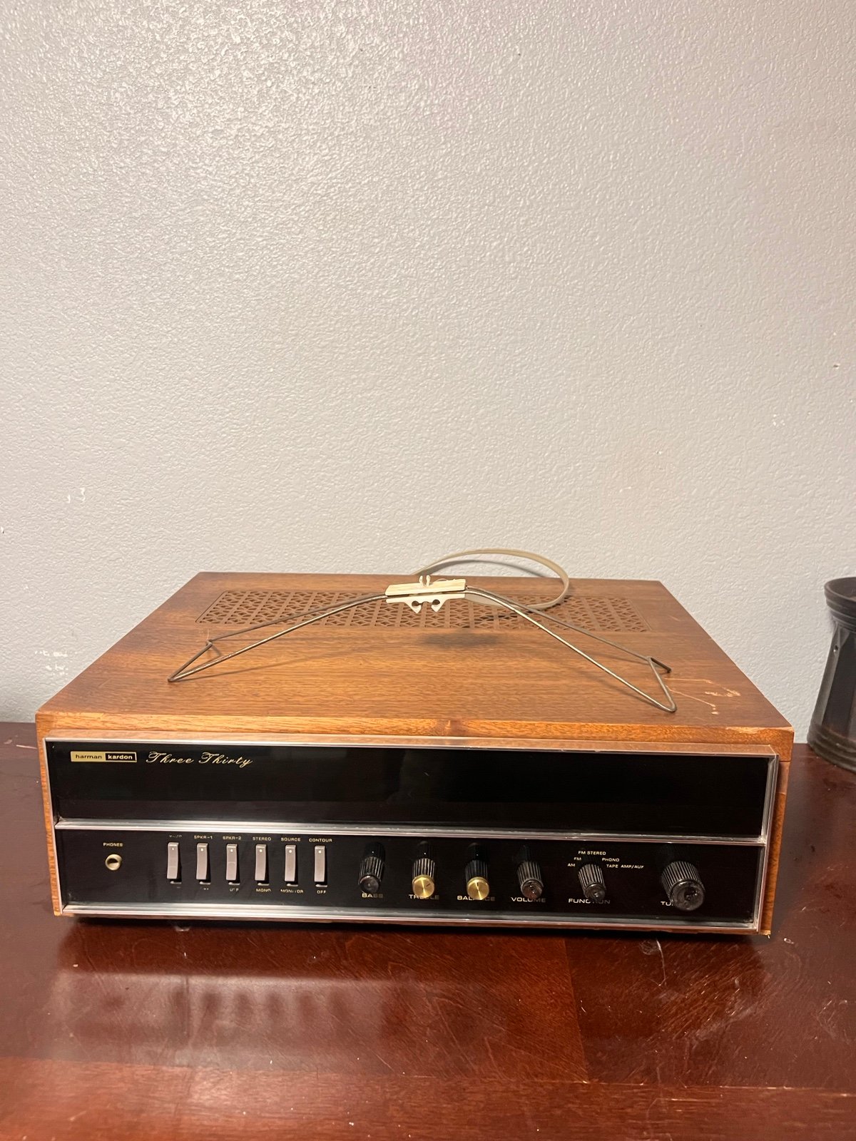 Vintage Harmon Kardon Nocturne Three Thirty Receiver with Wood case WORKING