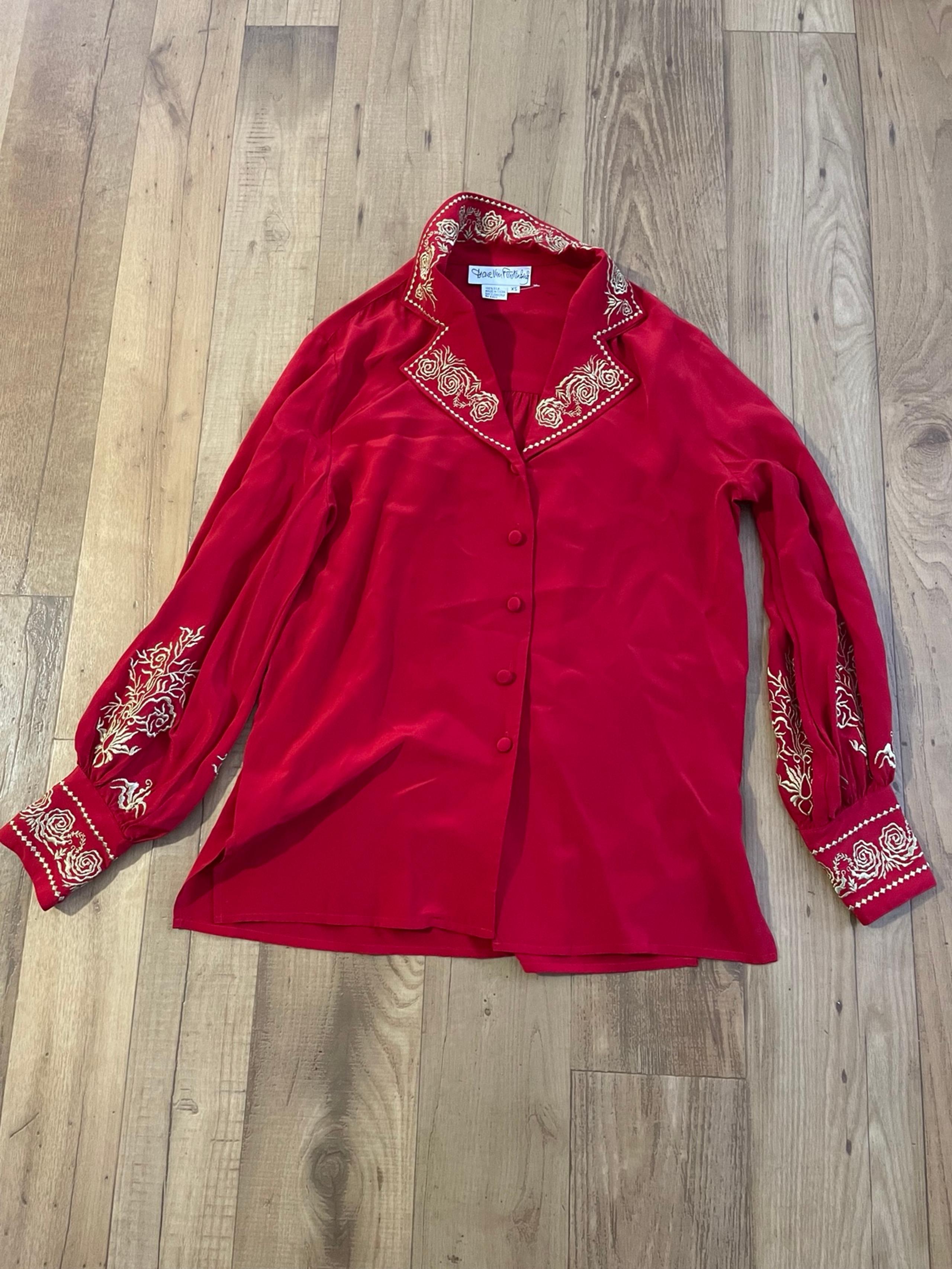 Diane von Furstenberg men's vintage shirt  XS