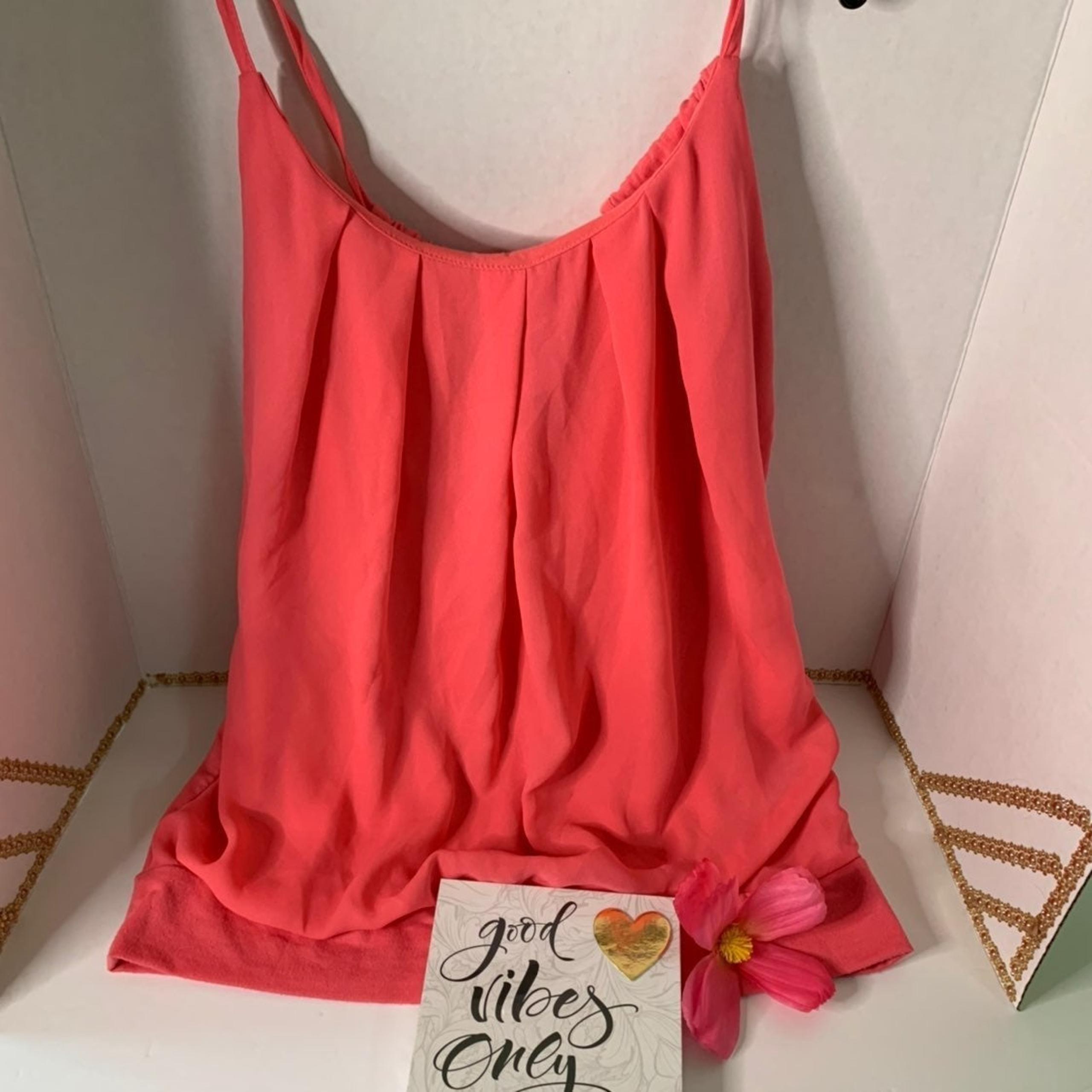 Maurices top