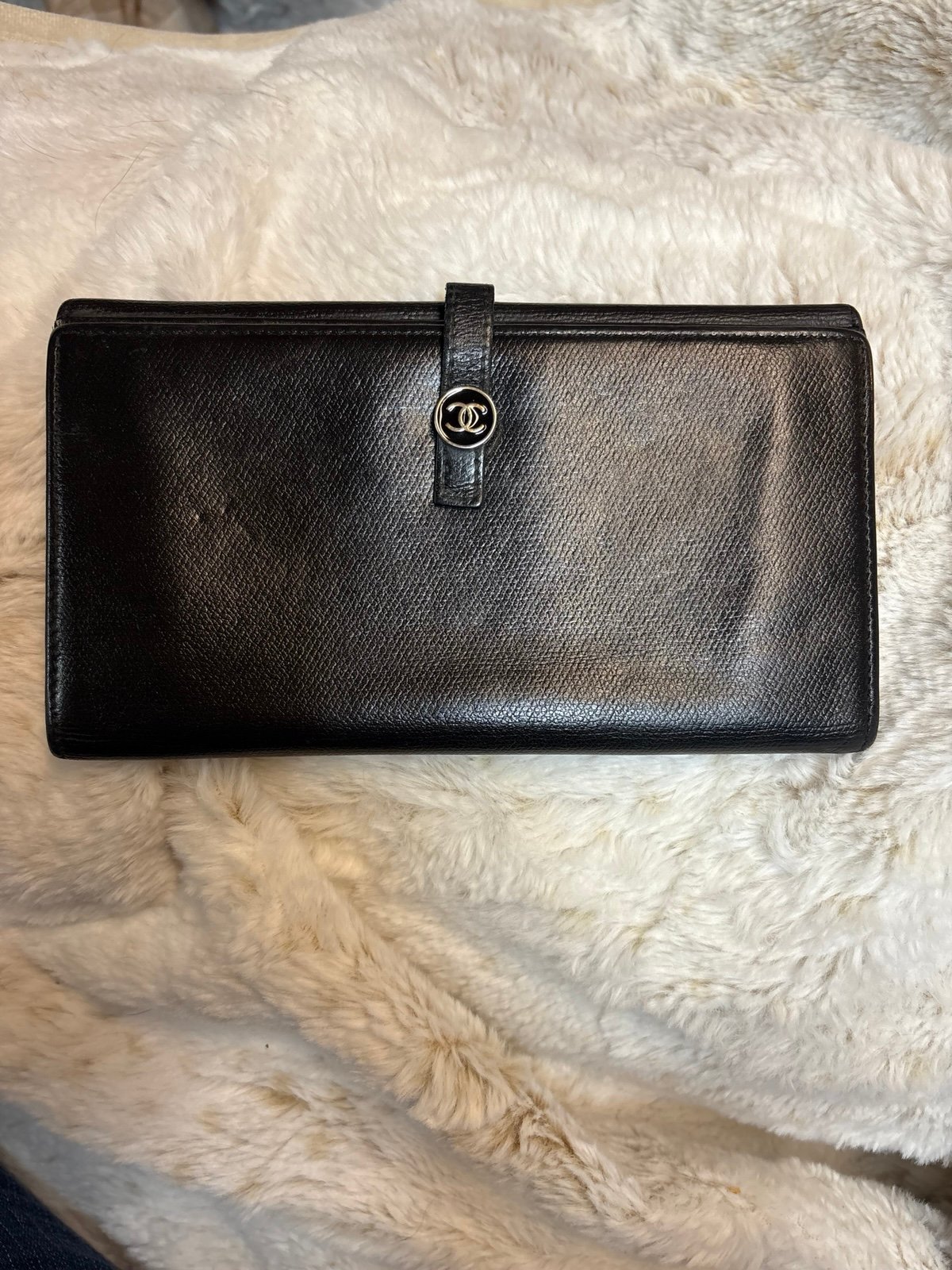 authentic CHANEL Leather Wallet!