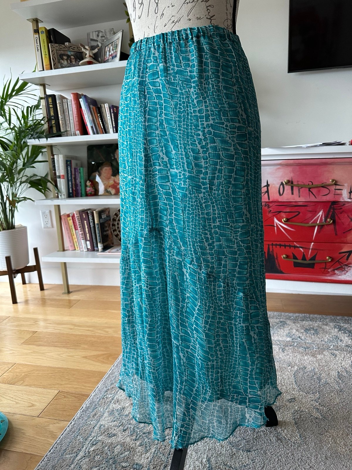 Bob Mackie vintage 100% silk maxi skirt