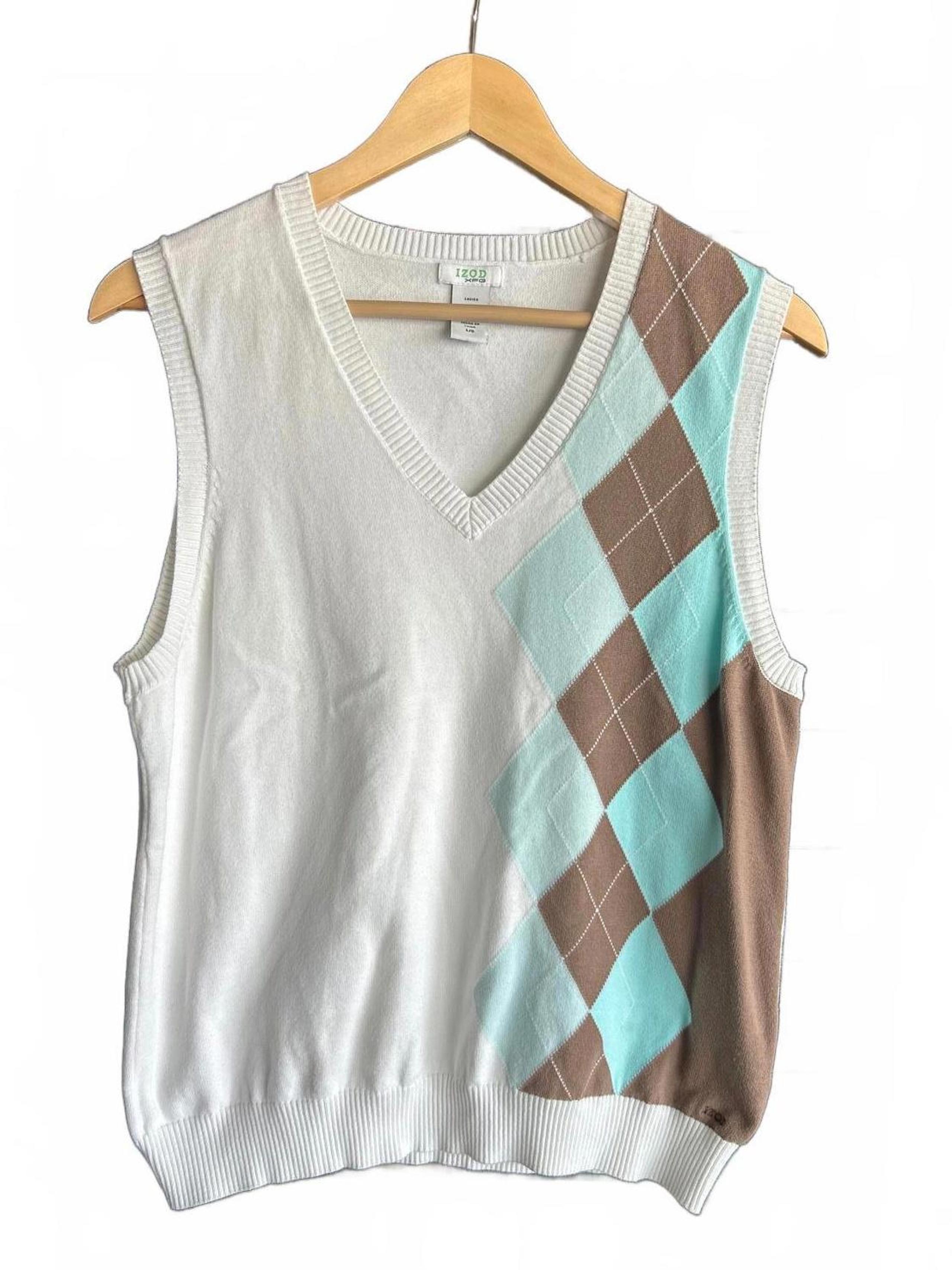 Izod XFG Womens Sweater Vest Sz Large White Argyle V Neck Preppy