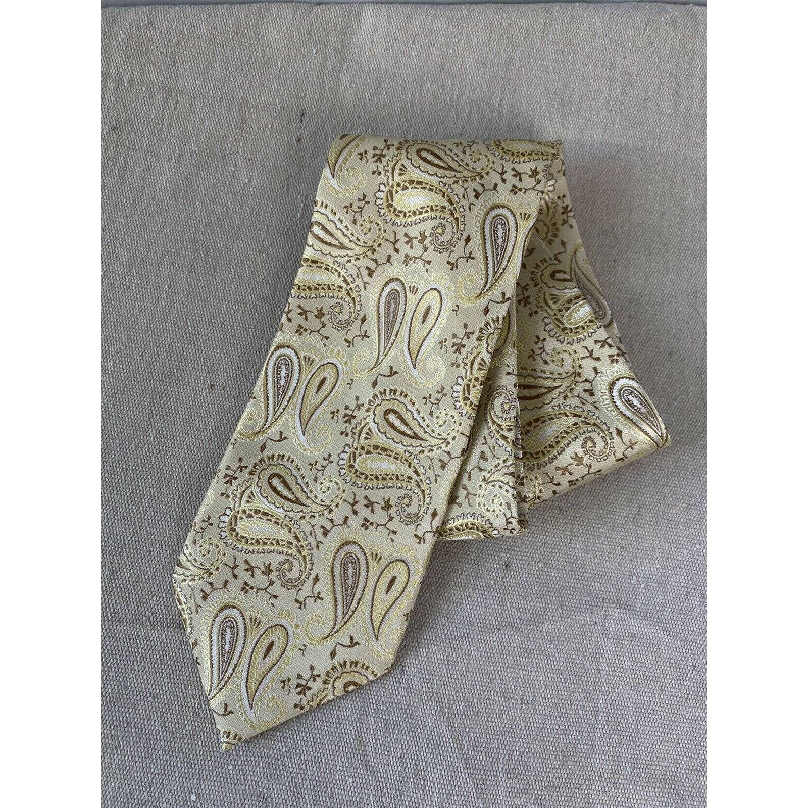 Dolce & Gabbana Tie Gold Made In Italy 100% Silk Mens Designer Tie