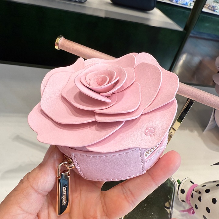 Kate Spade x Disney Beauty and The Beast Red Rose Coin Purse