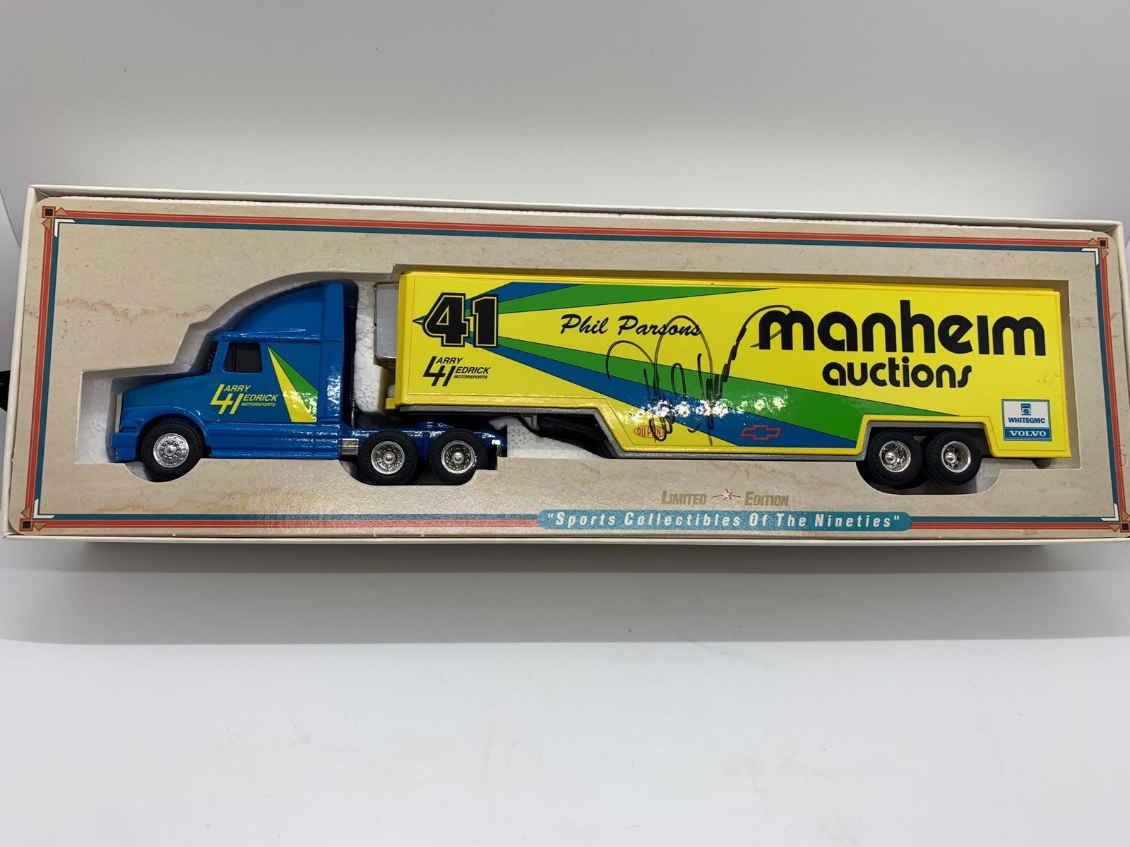 ERTL NASCAR Transporter - Phil Parsons
