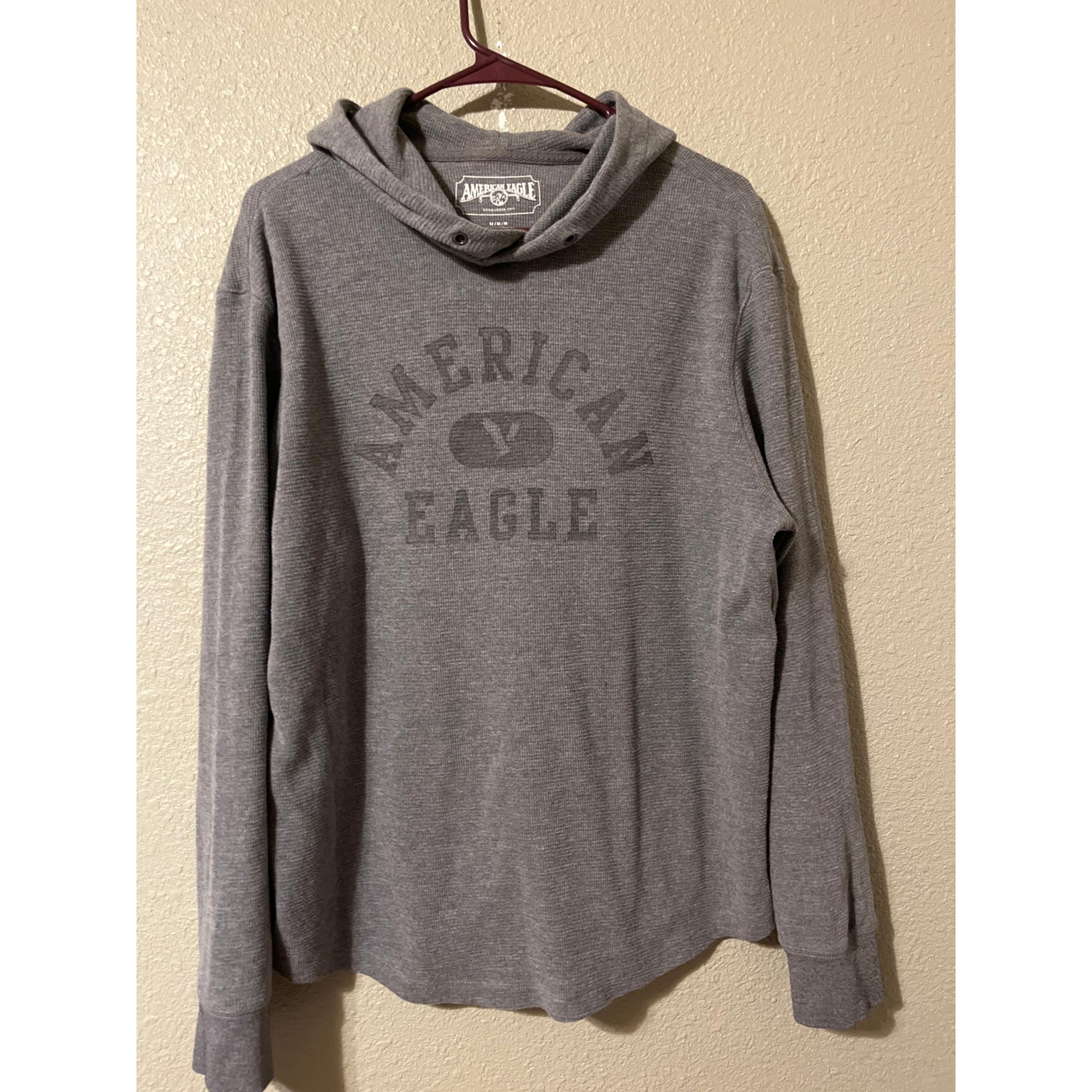 American Eagle men’s pullover hoodie