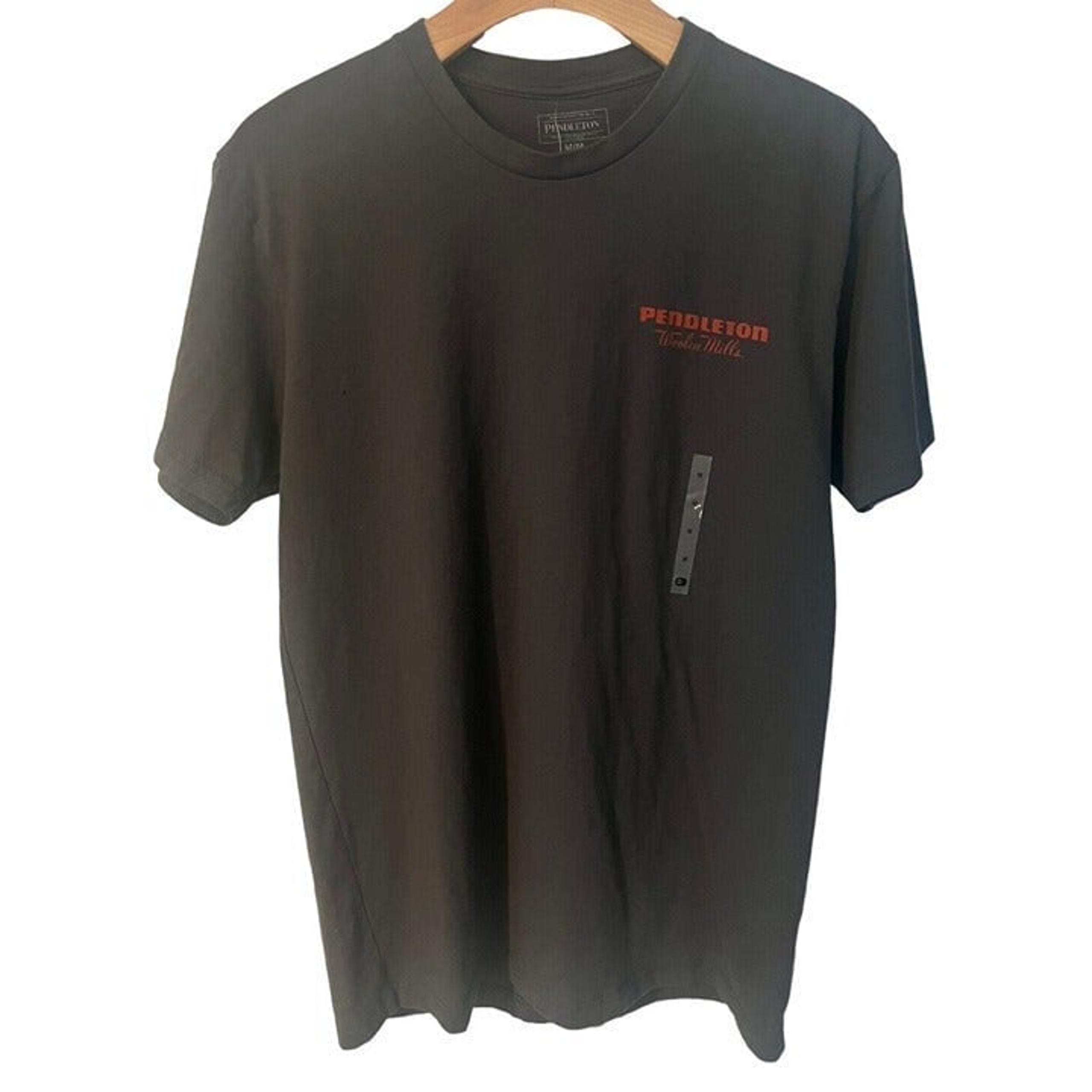 Pendleton Short Sleeve T-Shirt Men's Size Medium Gray 2 Side Graphics Tee NWT