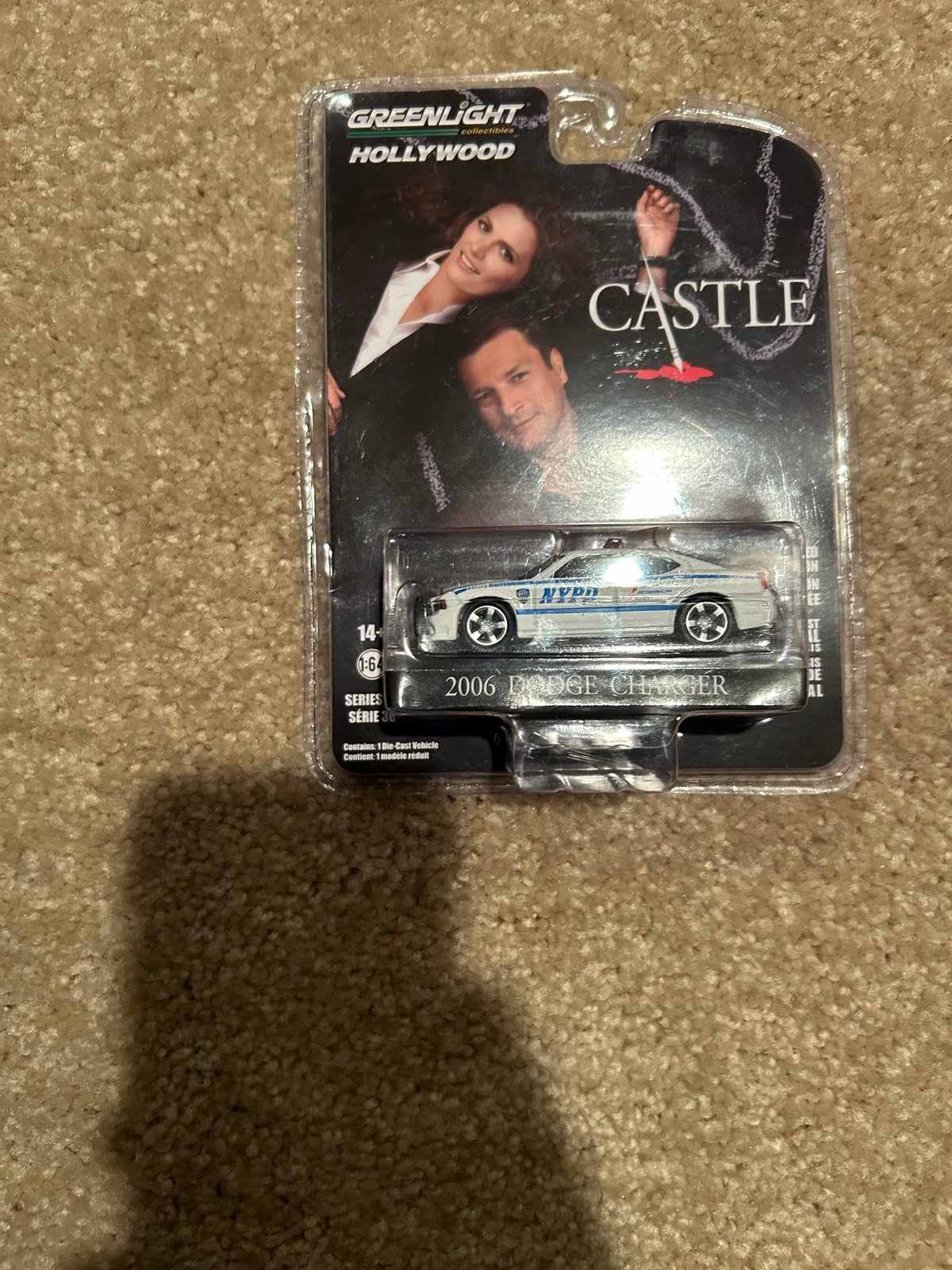 Greenlight Hollywood 1:64 Scale Castle 2006 DODGE CHARGER Diecast Series #30 Car