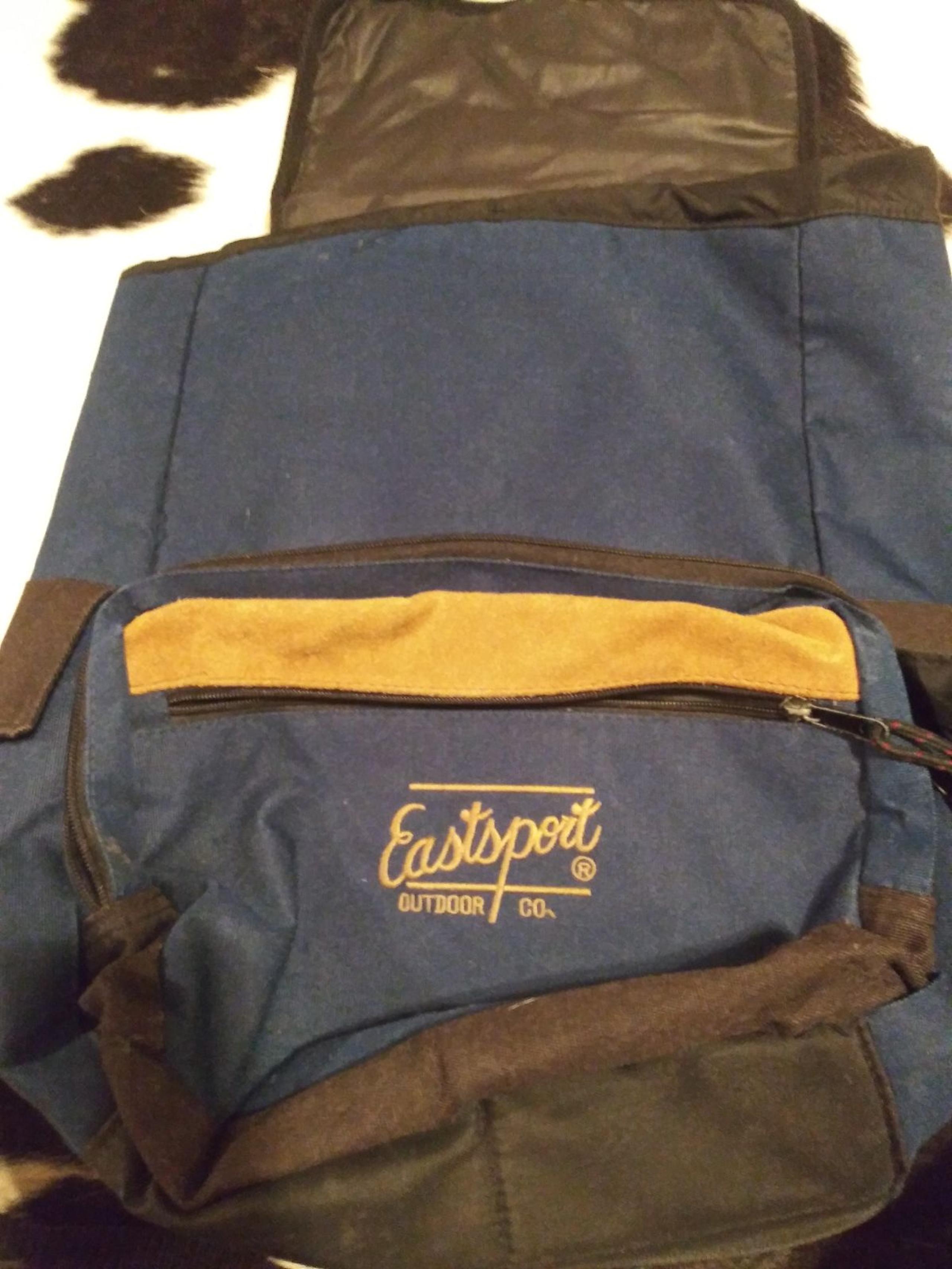 Eastsports outdoor backpack blue