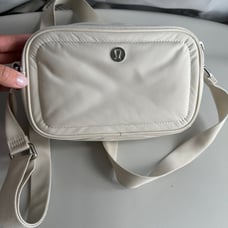 Lululemon Camera Crossbody Bag
