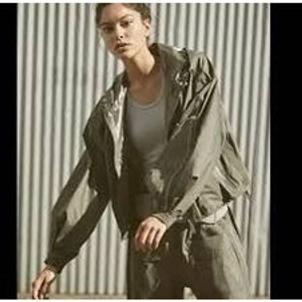 Free People Rain Check Packable Waterproof jacket size XS NWT