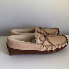 NEW Australia Luxe Collective Genuine Sheep Fur Men Sz 13 Moc Slipper