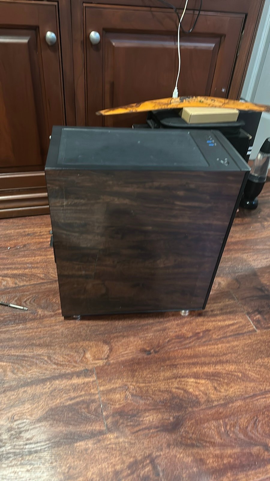 AMD Ryzen 5 3600 Socket AM4 Processor and IBUYPOWER Computer Case