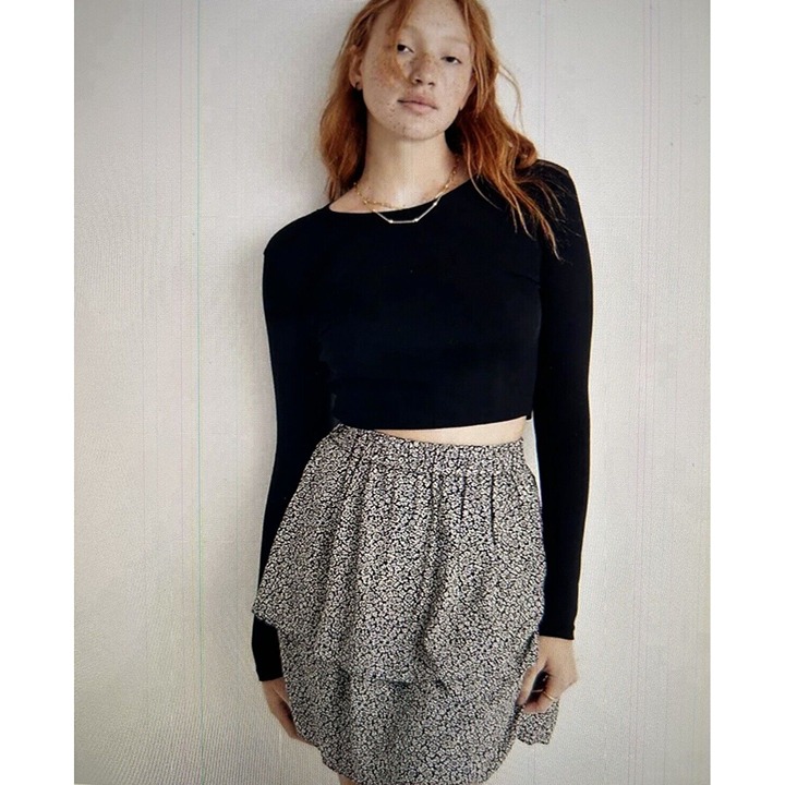 Madewell Fine Ribbed Supercrop Crewneck Long-Sleeve Cropped Tee Black Size L
