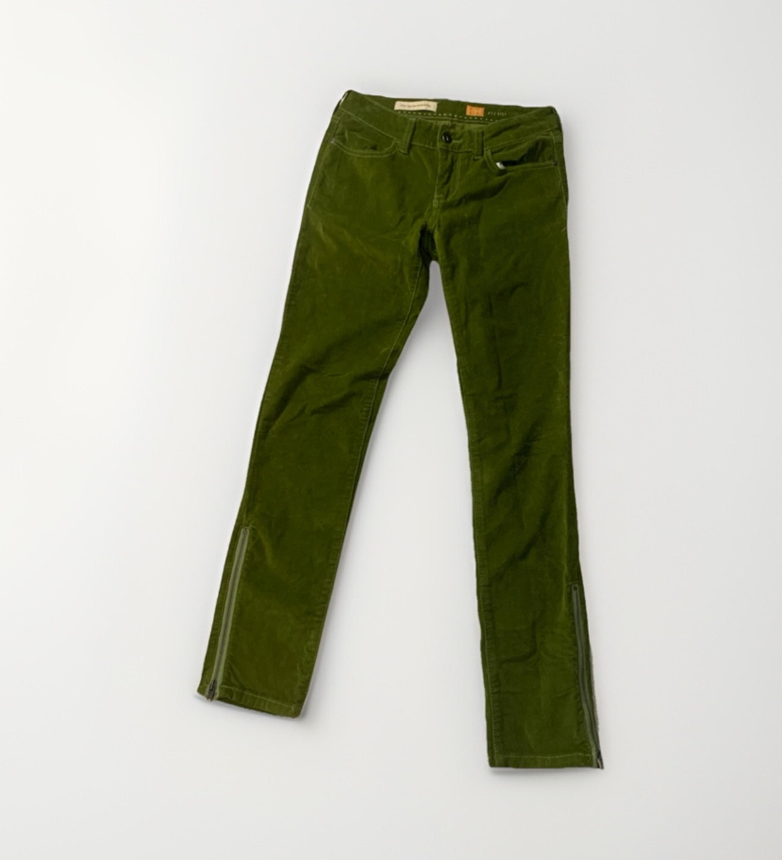 Pilcro Anthropologie Corduroy Pants Mid Rise Relaxed Leg Sz 26 Olive Green Jeans