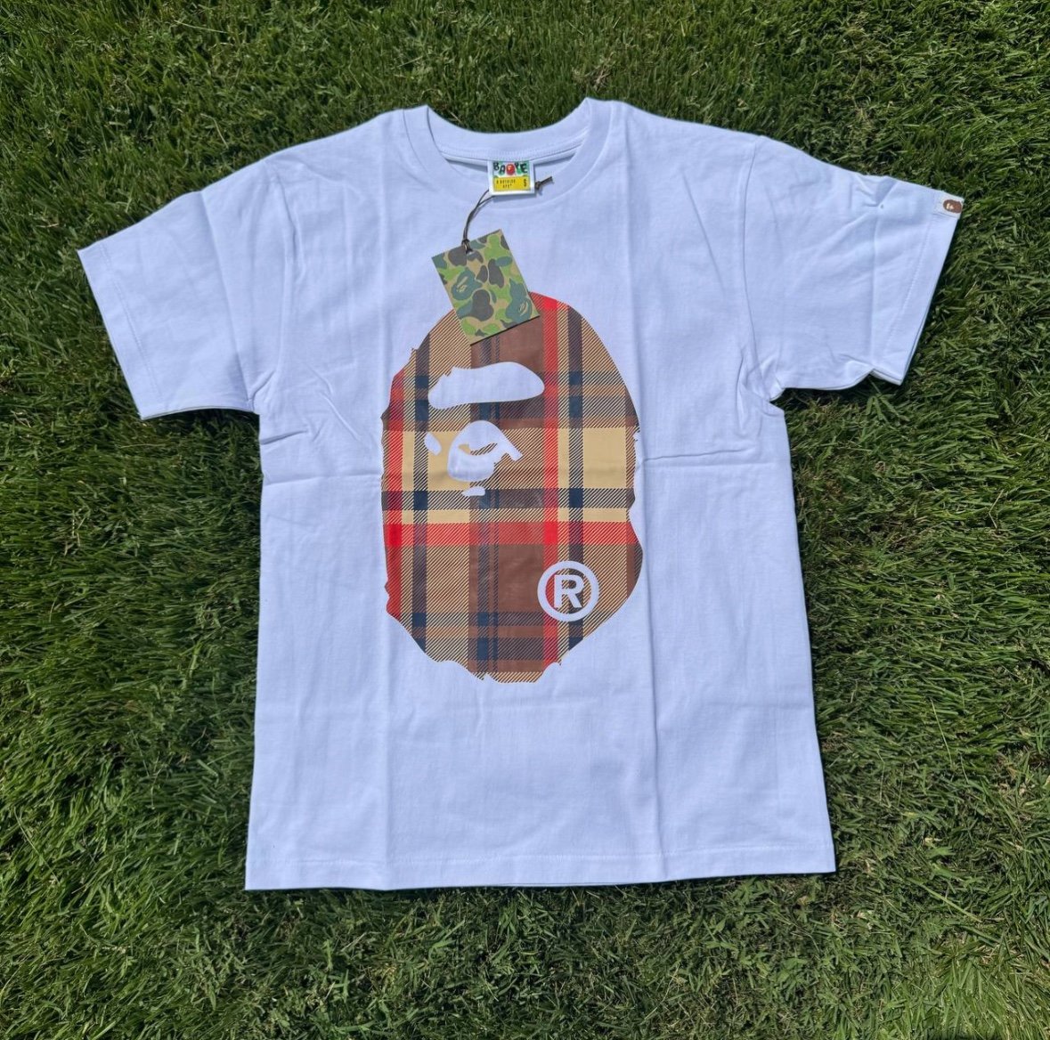 BURBERRY Burberry EKD T-SHIRT/Big Logo T-shirt | Mercari