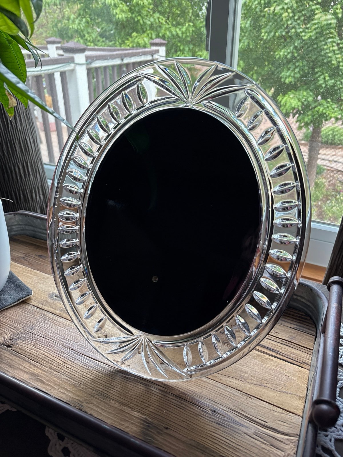 Waterford Oval Picture Frame