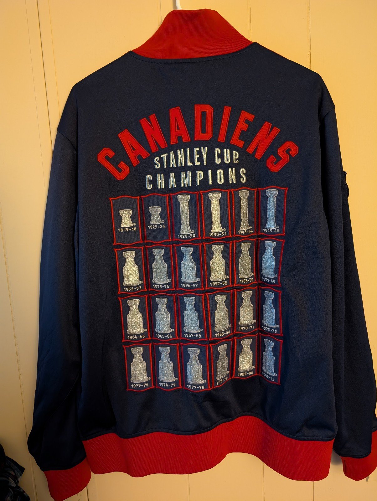 Montreal Canadians Vintage 90's Stanley Cup Champions Rare Jacket NHL Men's Med