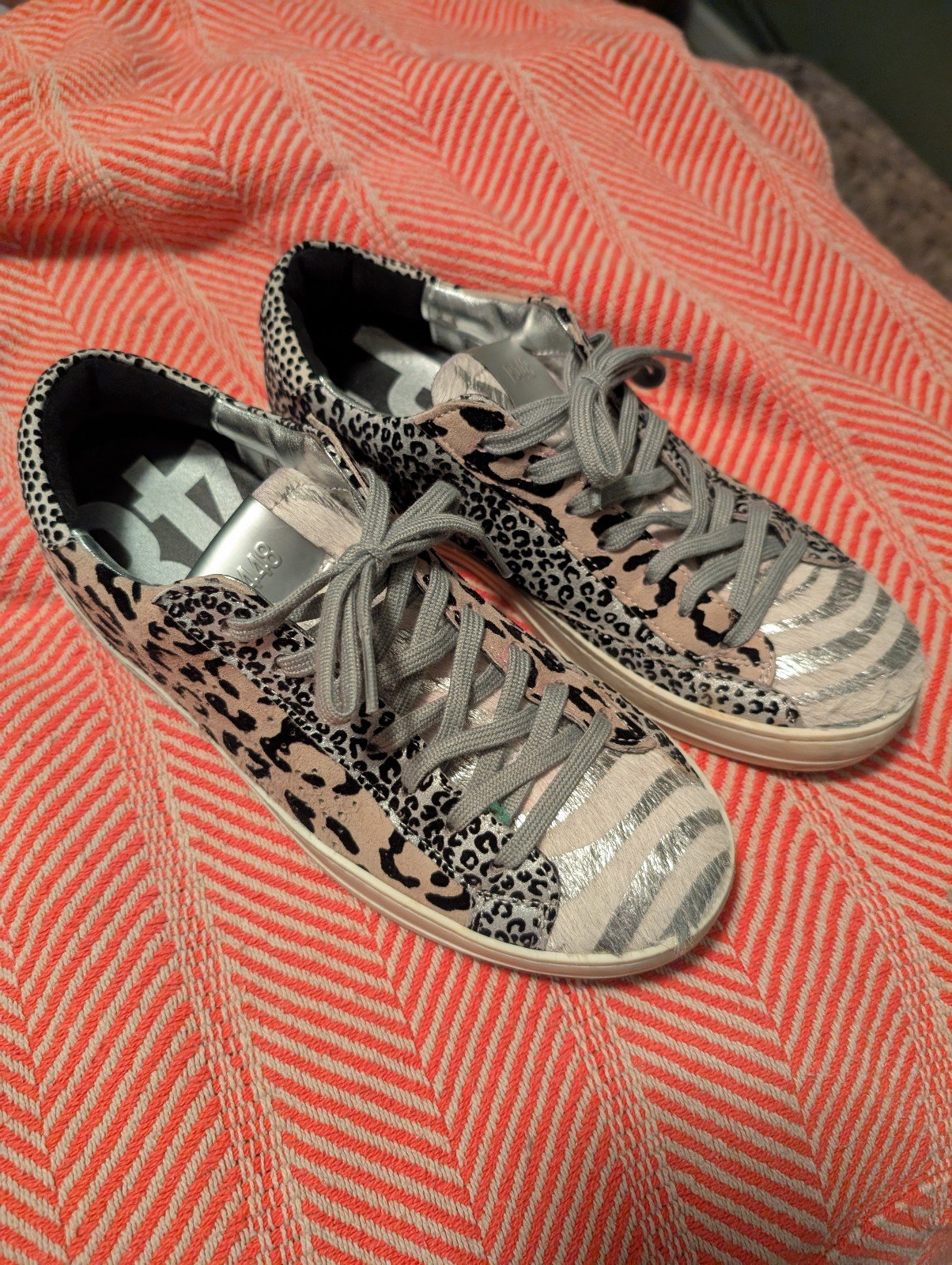 P448 Sneakers