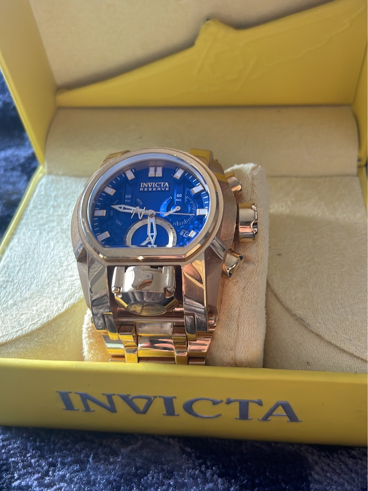 Men’s Gold Watch