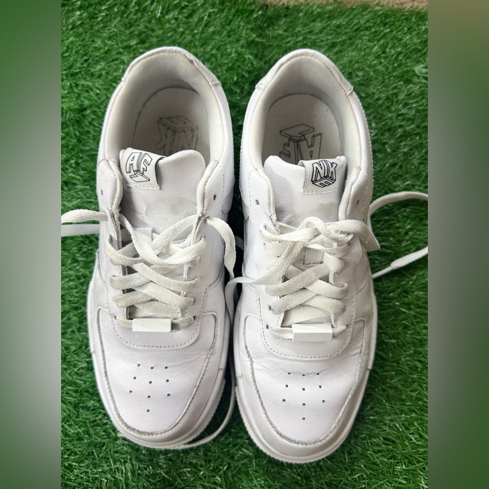 Nike Air Force Low Pixel White (Women's) Size Fits Men's