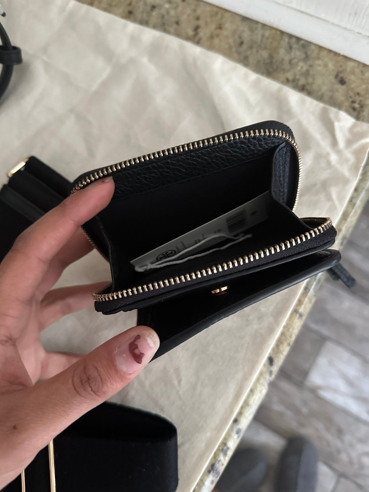 New Tory burch Thea bi-fold wallet in black Wallets
