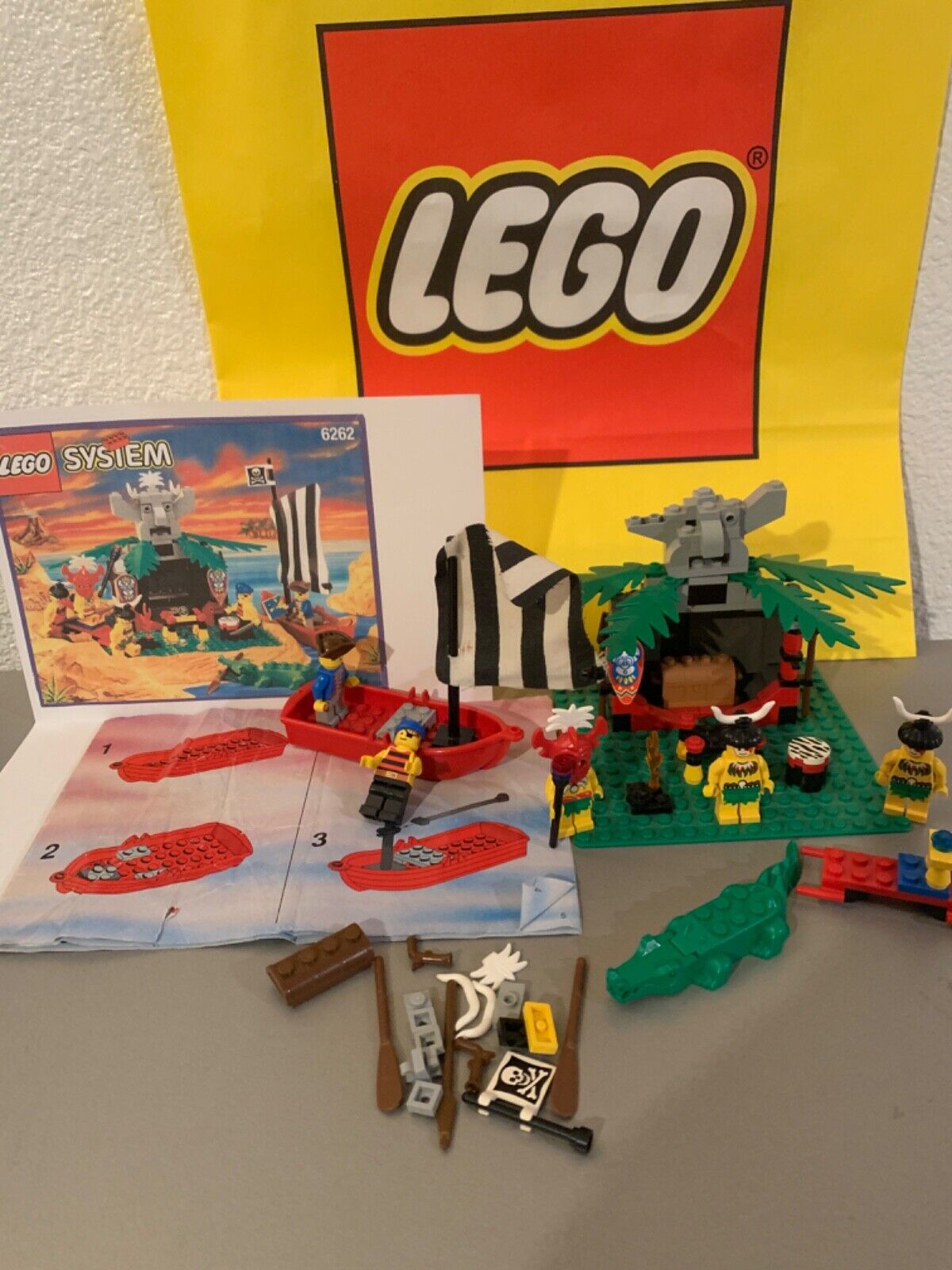 Lego System 6262 King Kahuka’s Throne INCOMPLETE / NO BOX