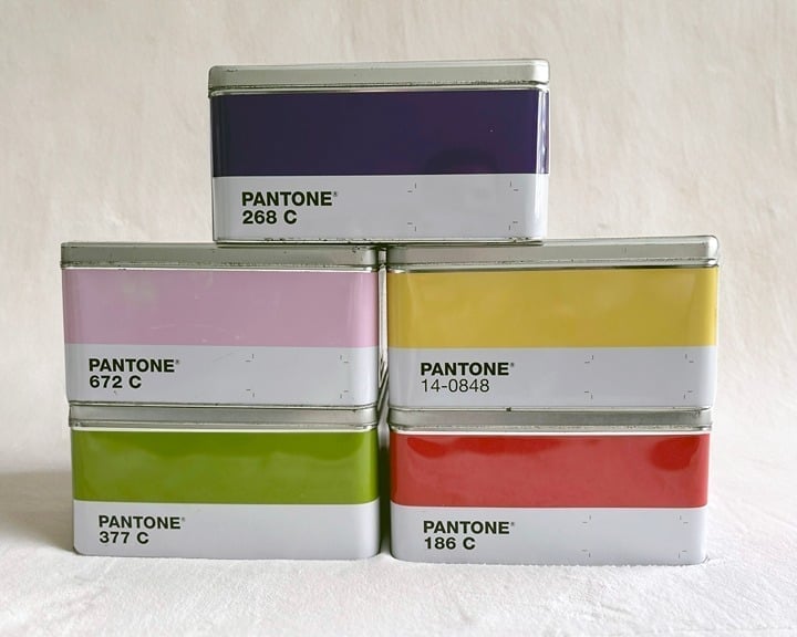 5 Pantone Universe Metal Storage Boxes in Various Colors (SUPER RARE)