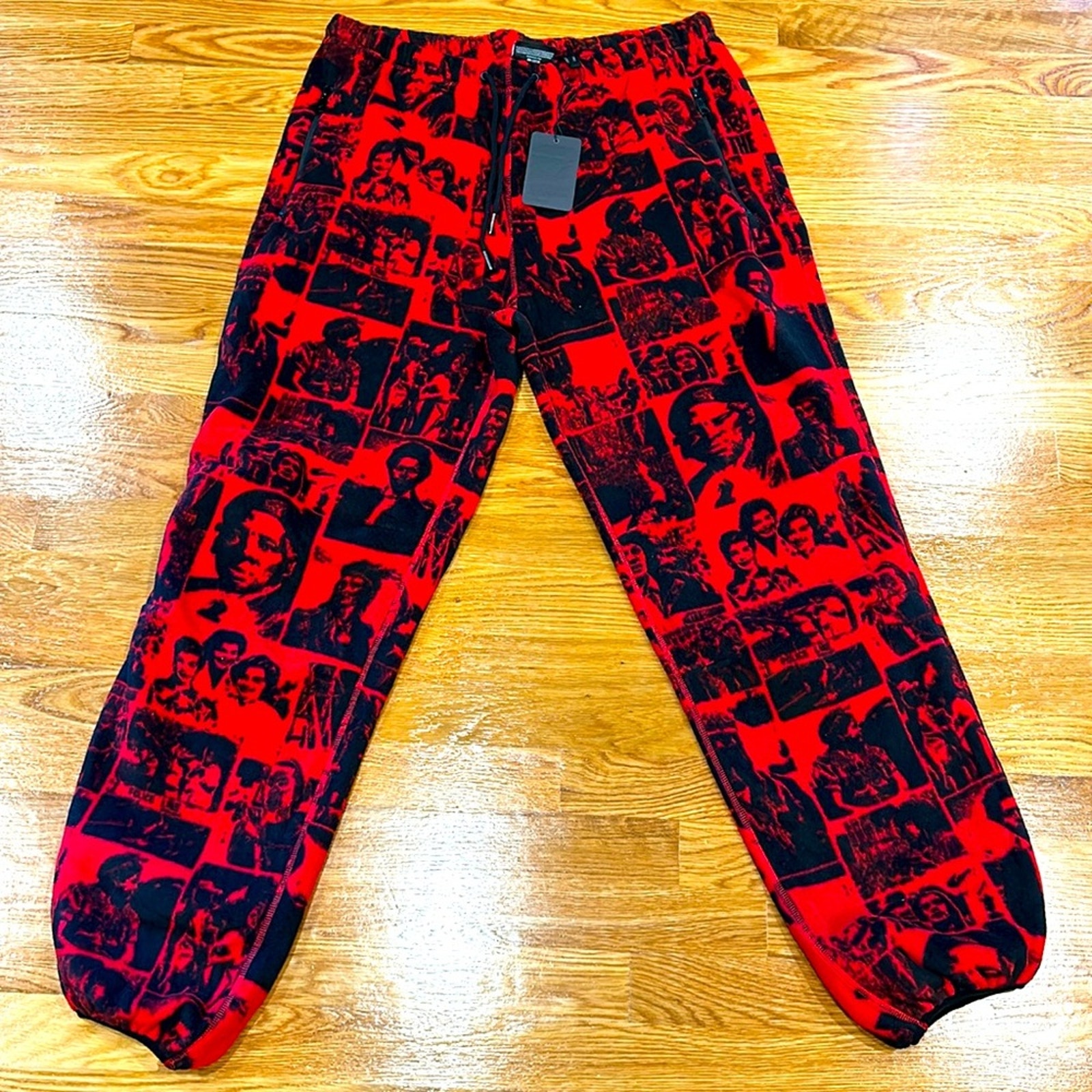 The Hundreds freedom fighters Resist Sweatpants - Red/black men’s size xl new