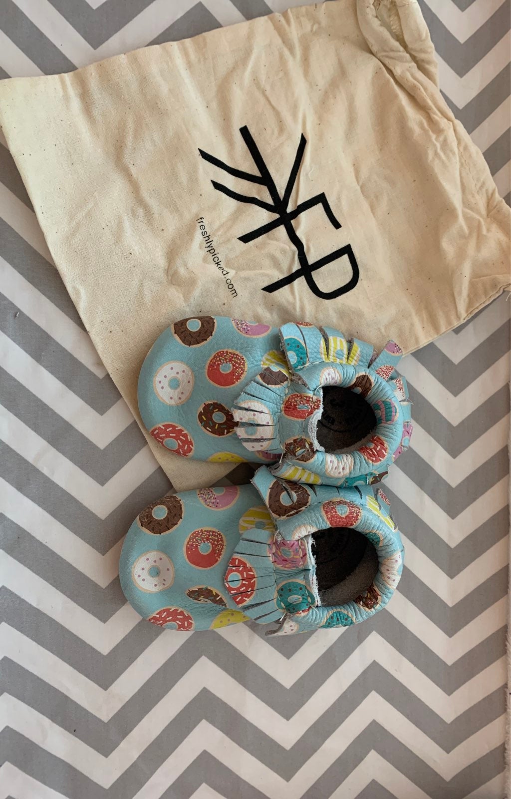 Freshly Picked donut mini soles