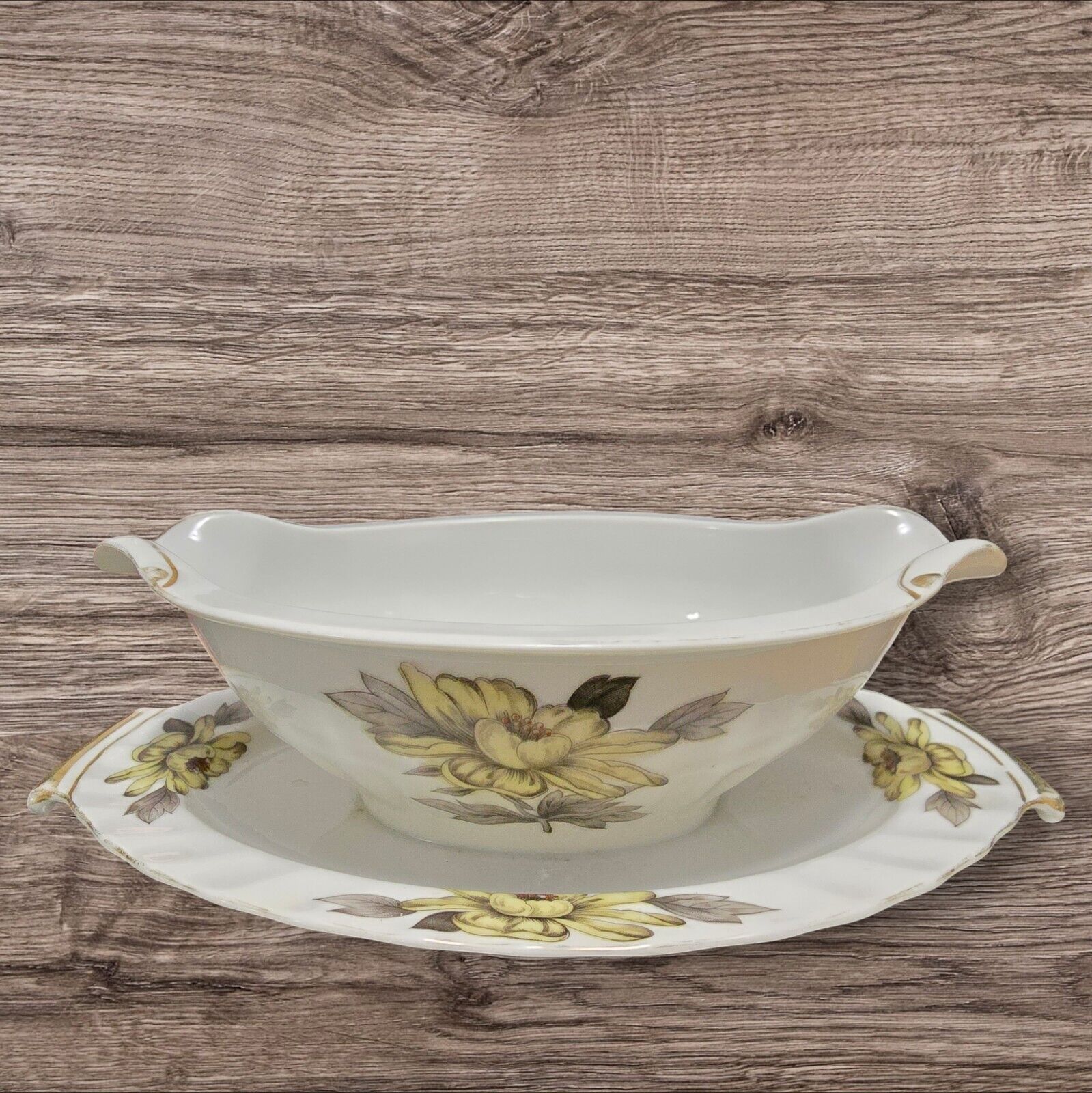 STUNNING Vintage Gravy Boat - Made In Japan