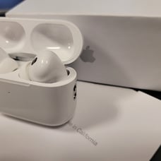 apple airpods gen 2 mag case