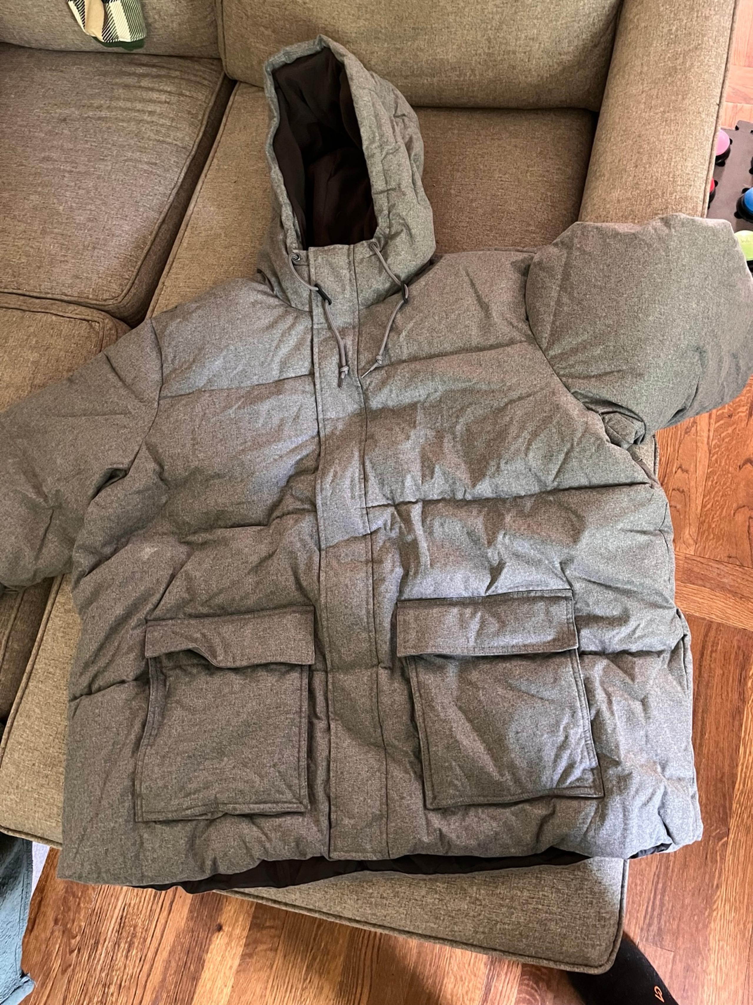 Brand New Old Navy Puffer Jacket Men’s