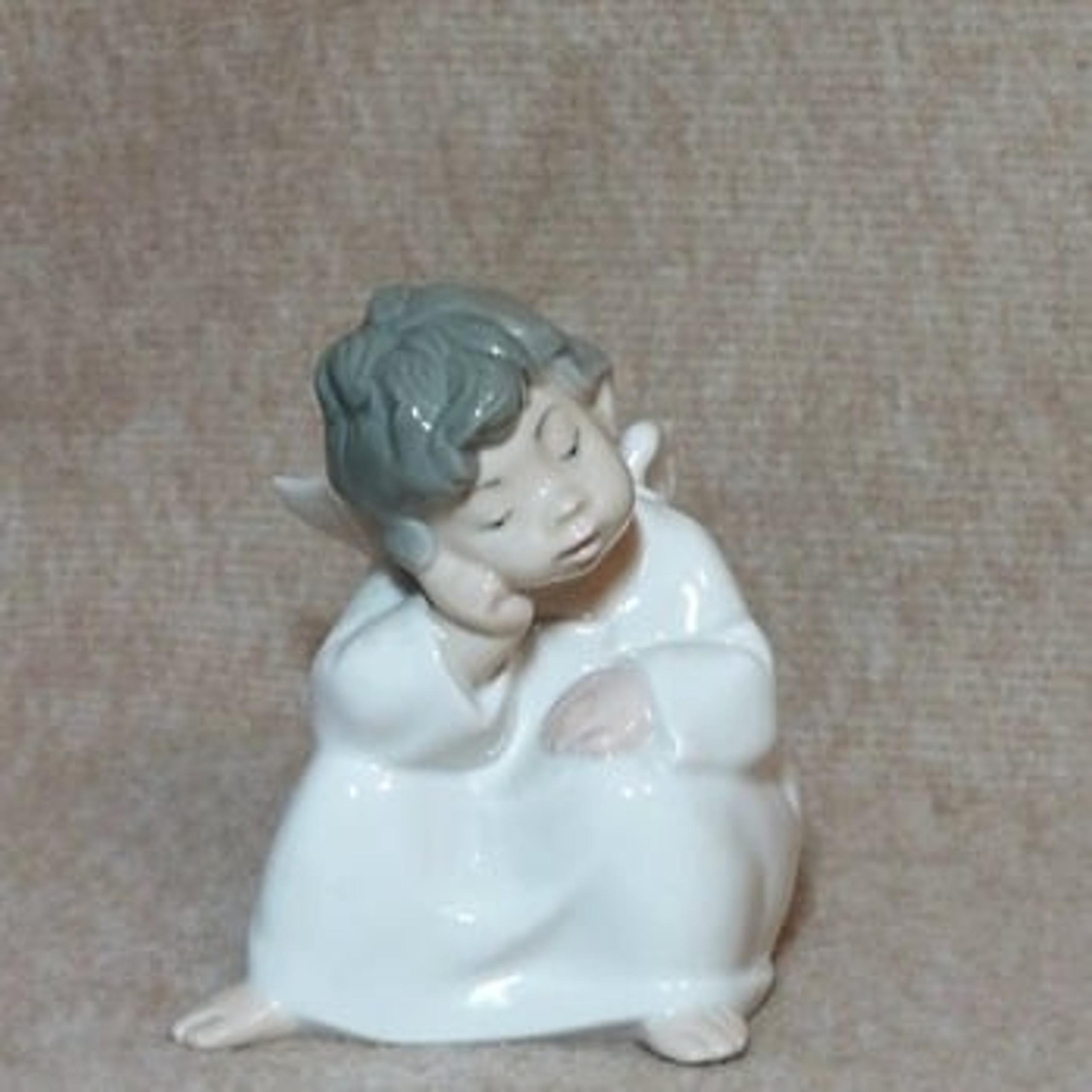 Lladro "Angel Thinking" Home Office Collectible Decor Figurine