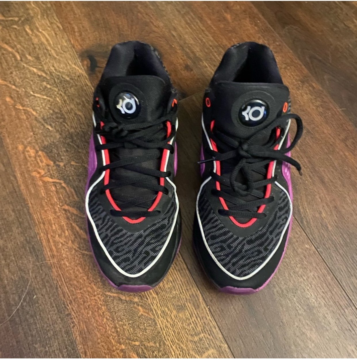 Black and Purple Men’s Athletic Shoes