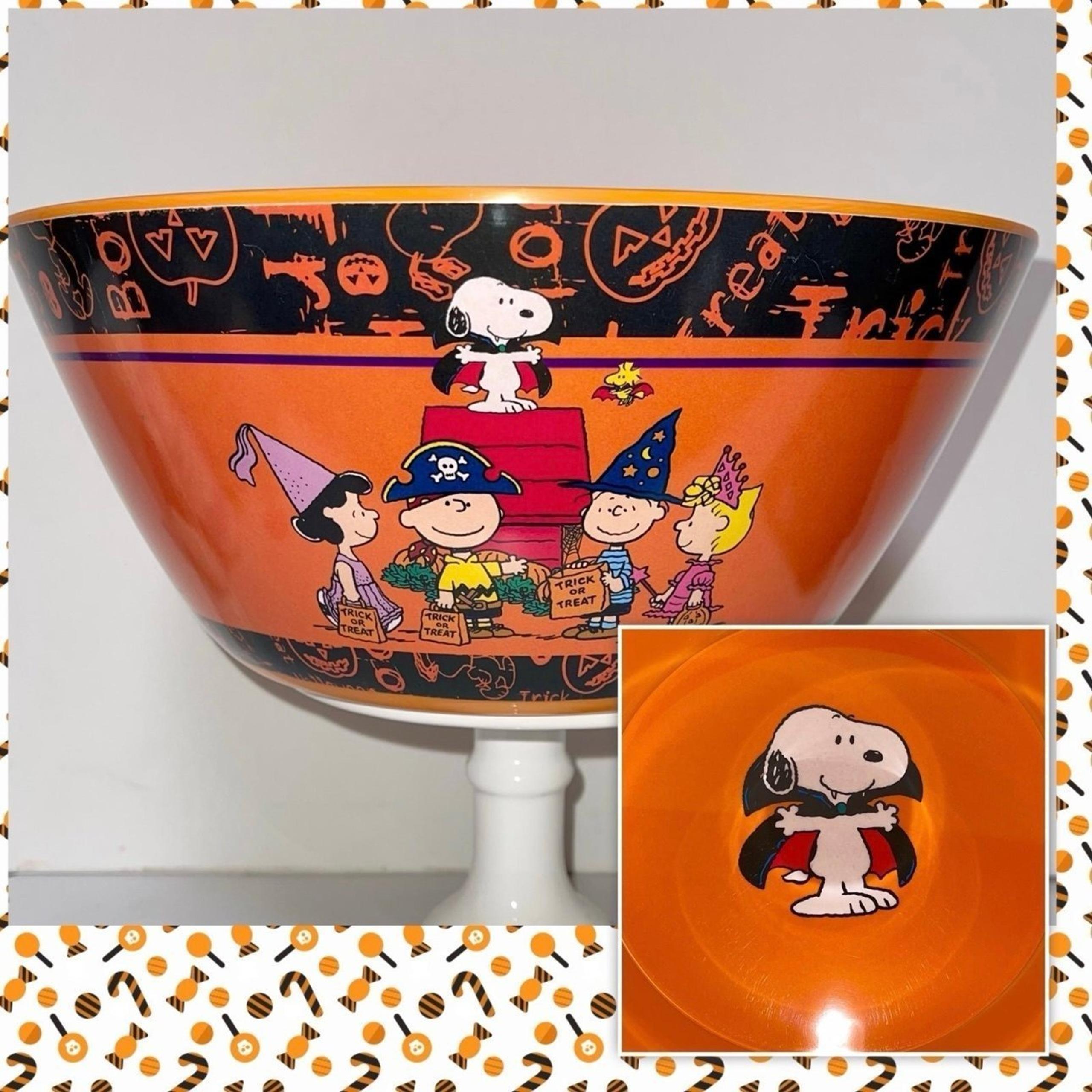 HUGE Snoopy & Woodstock HALLOWEEN CANDY BOWL Charlie Brown Lucy LINUS Sally