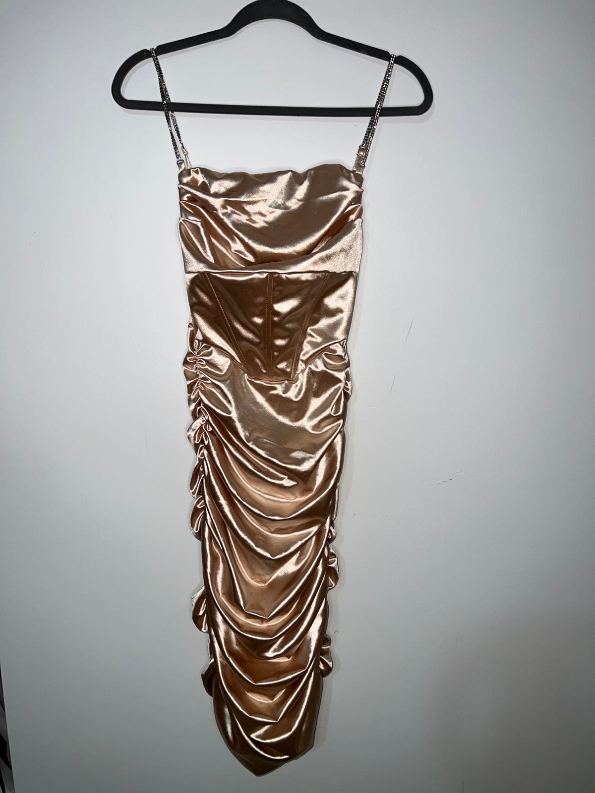 NEW Bella Barnett women’s dress size medium